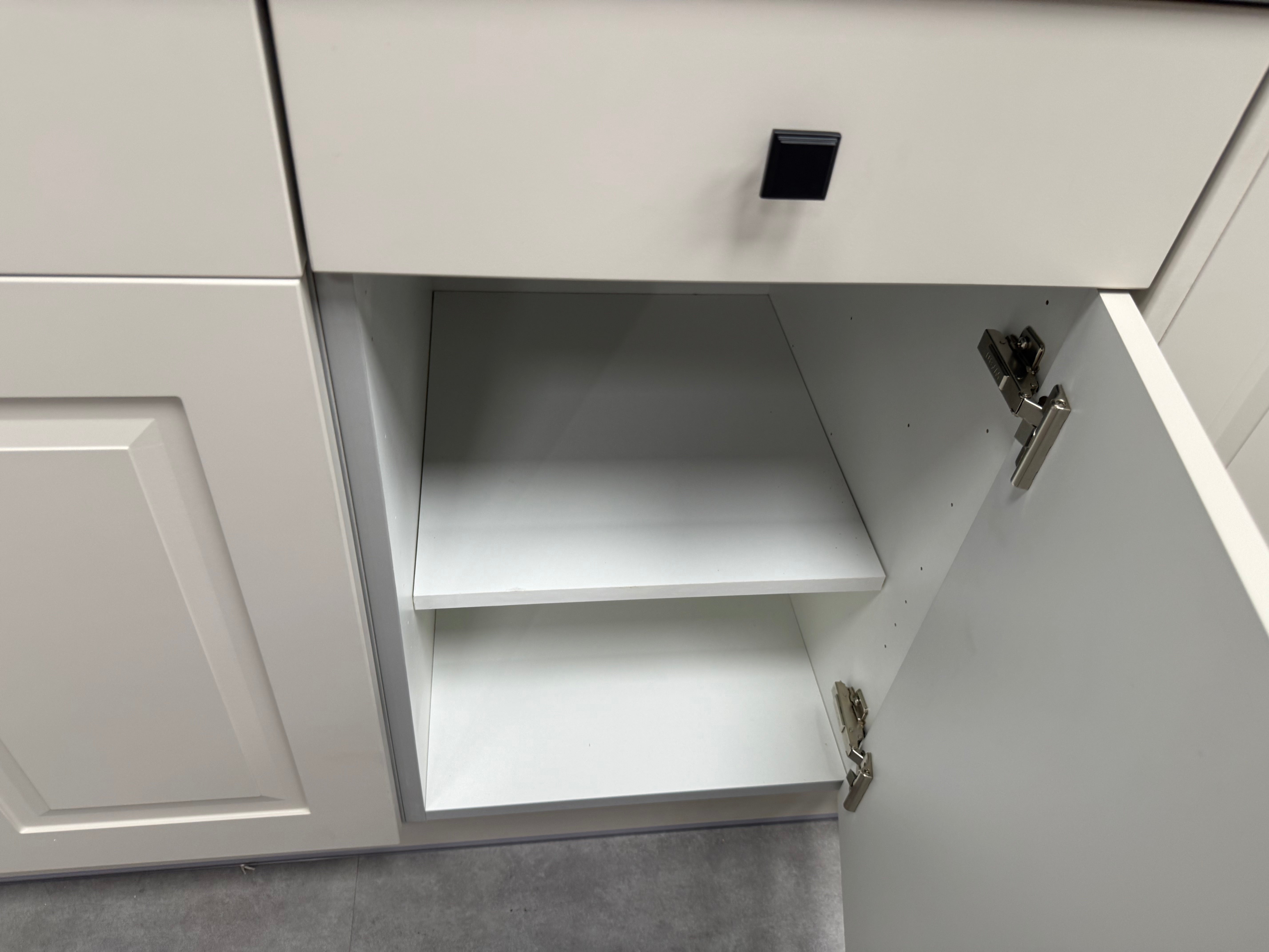 Wren Architect Cashmere Matte Kitchen