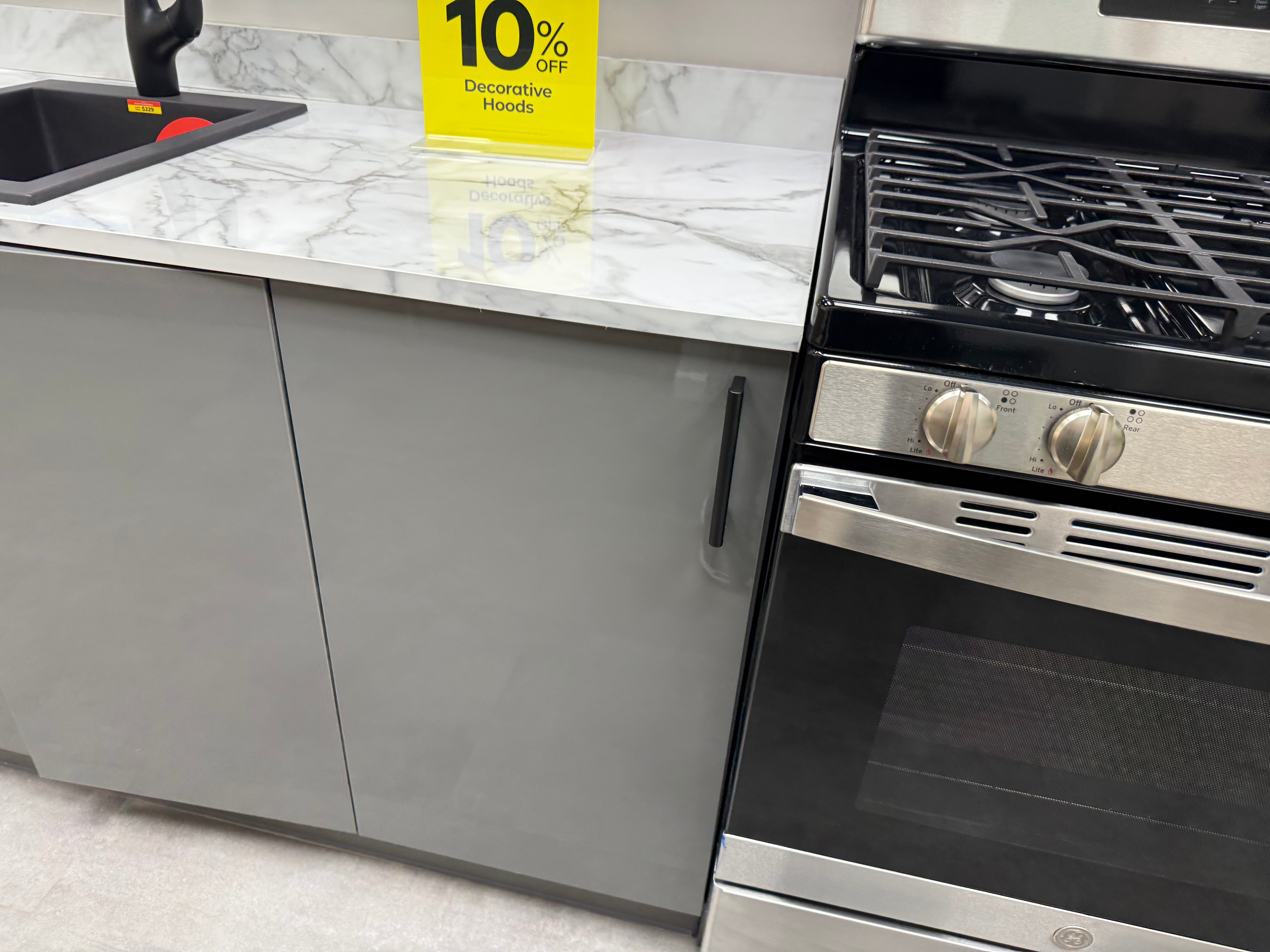 Wren Autograph Lava Gray Gloss Kitchen Wall