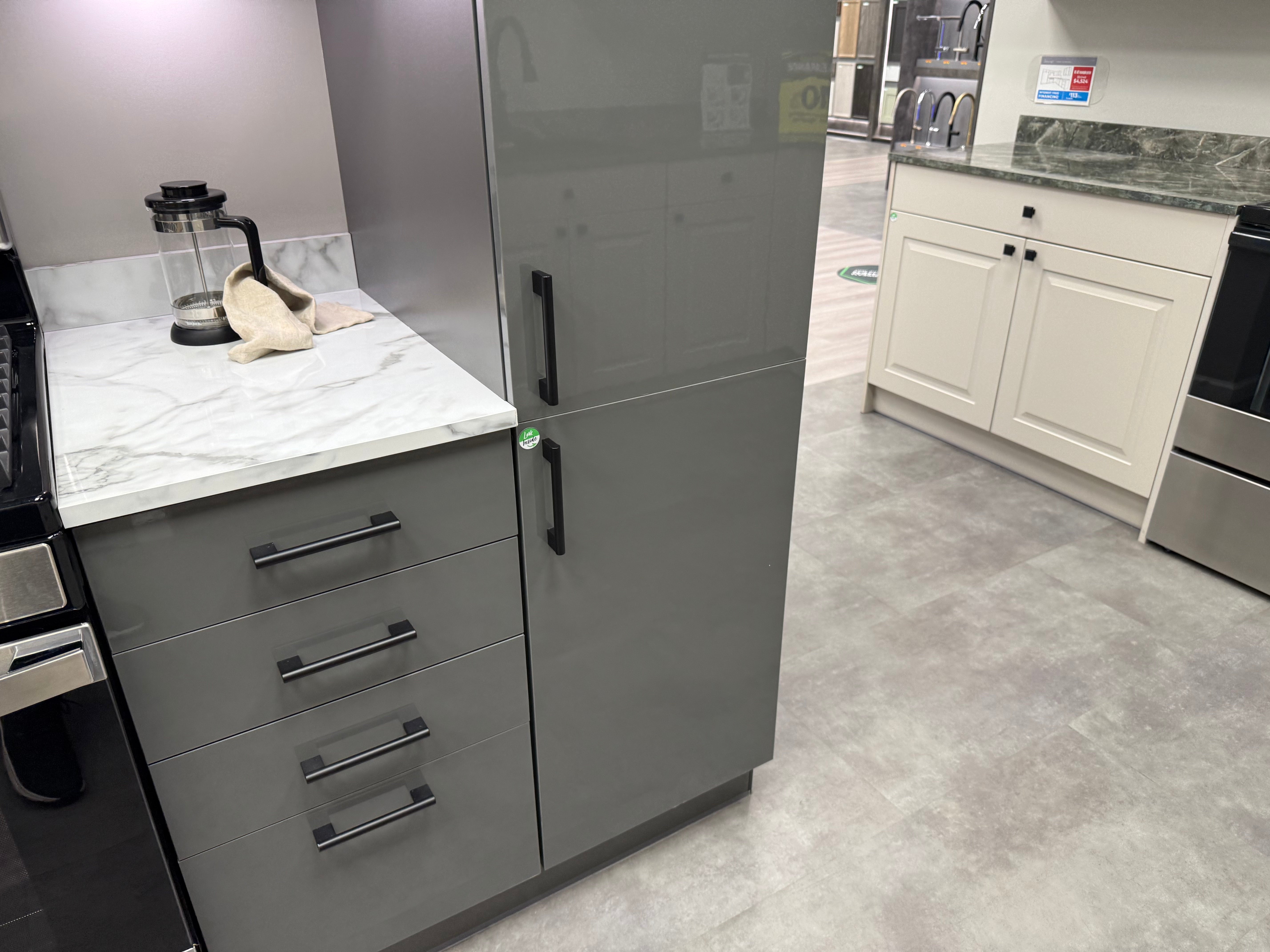 Wren Autograph Lava Gray Gloss Kitchen Wall