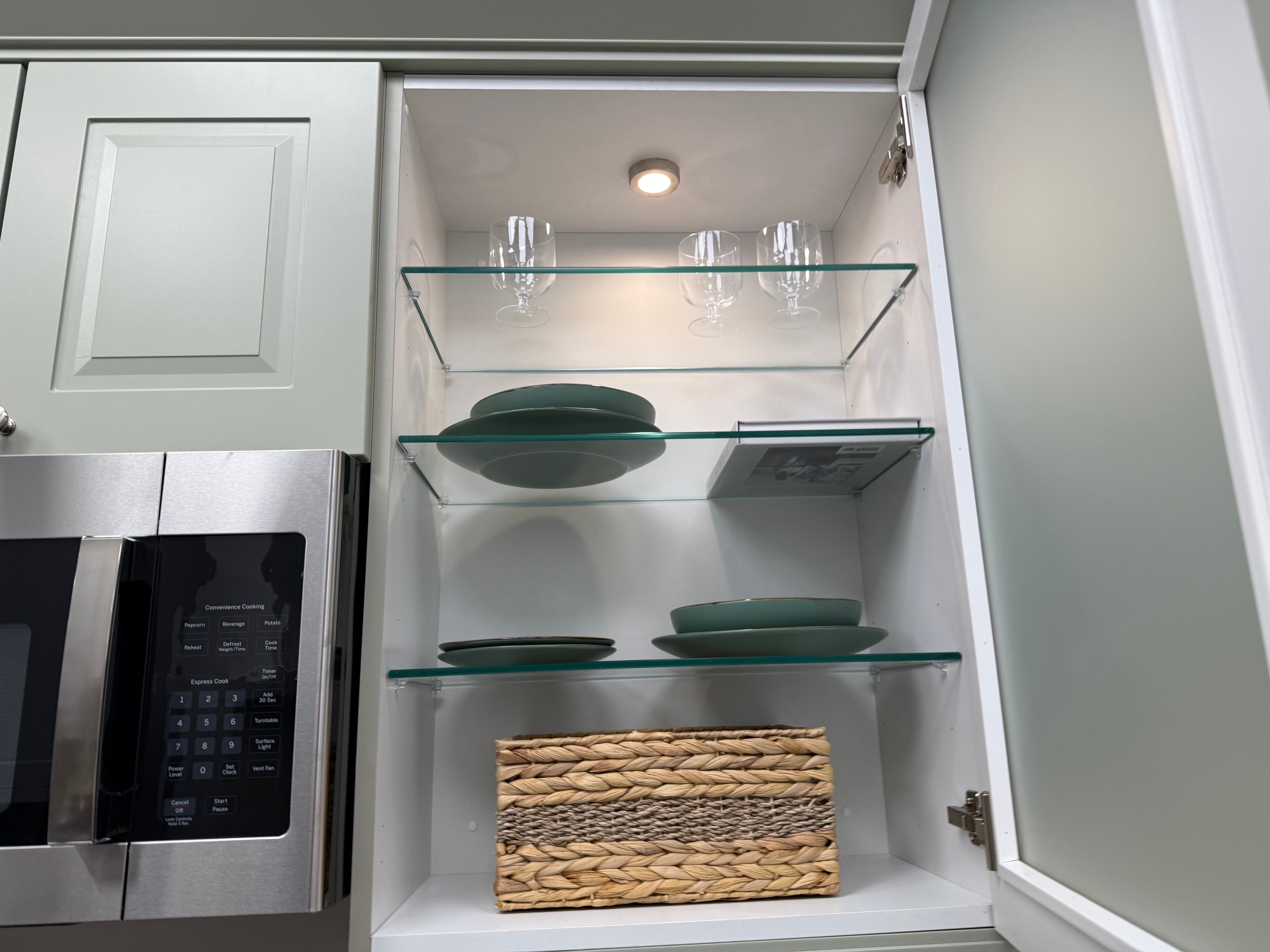 Wren Architect Sage Green Matte Kitchen Wall