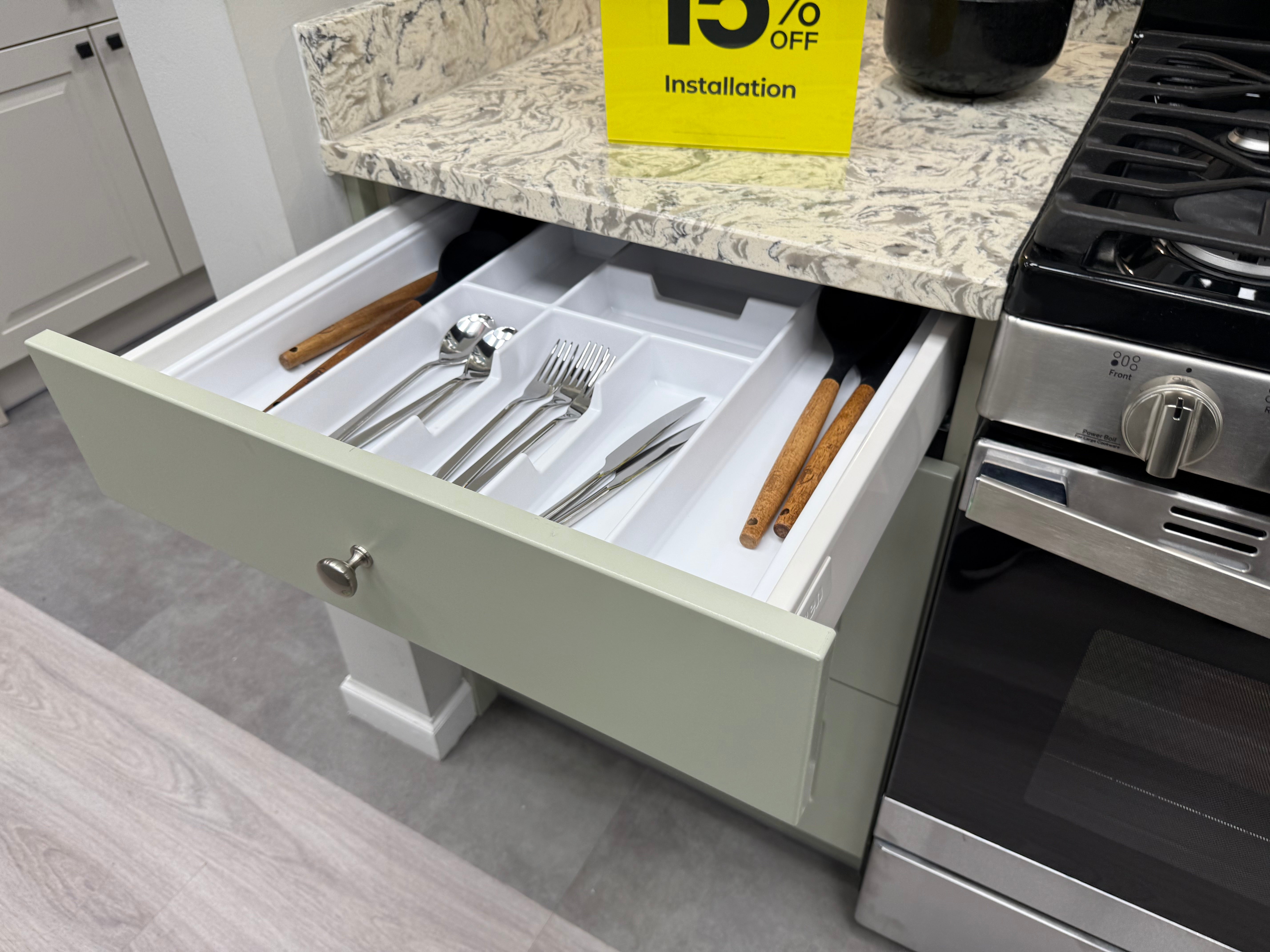 Wren Architect Sage Green Matte Kitchen Wall