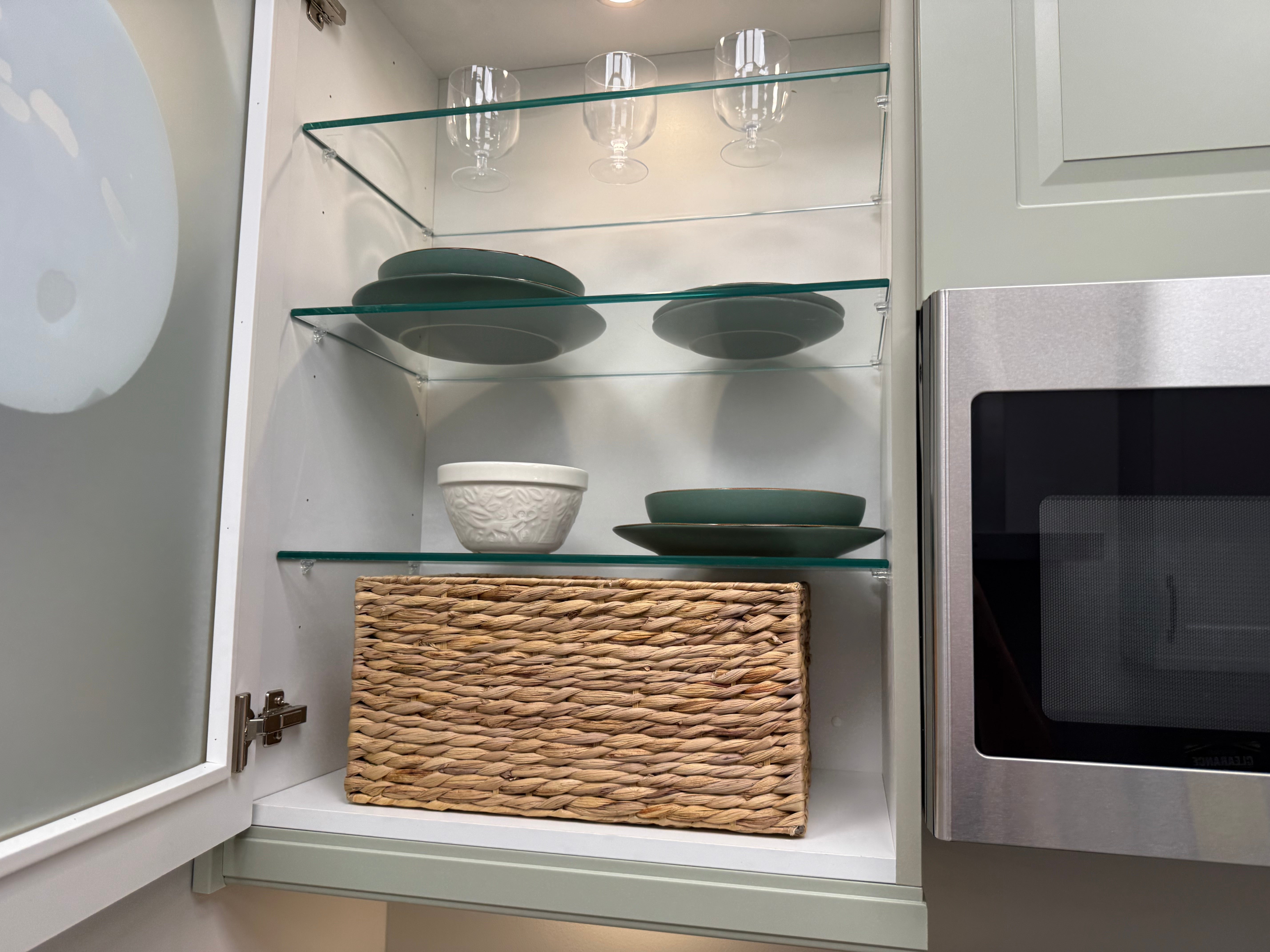 Wren Architect Sage Green Matte Kitchen Wall