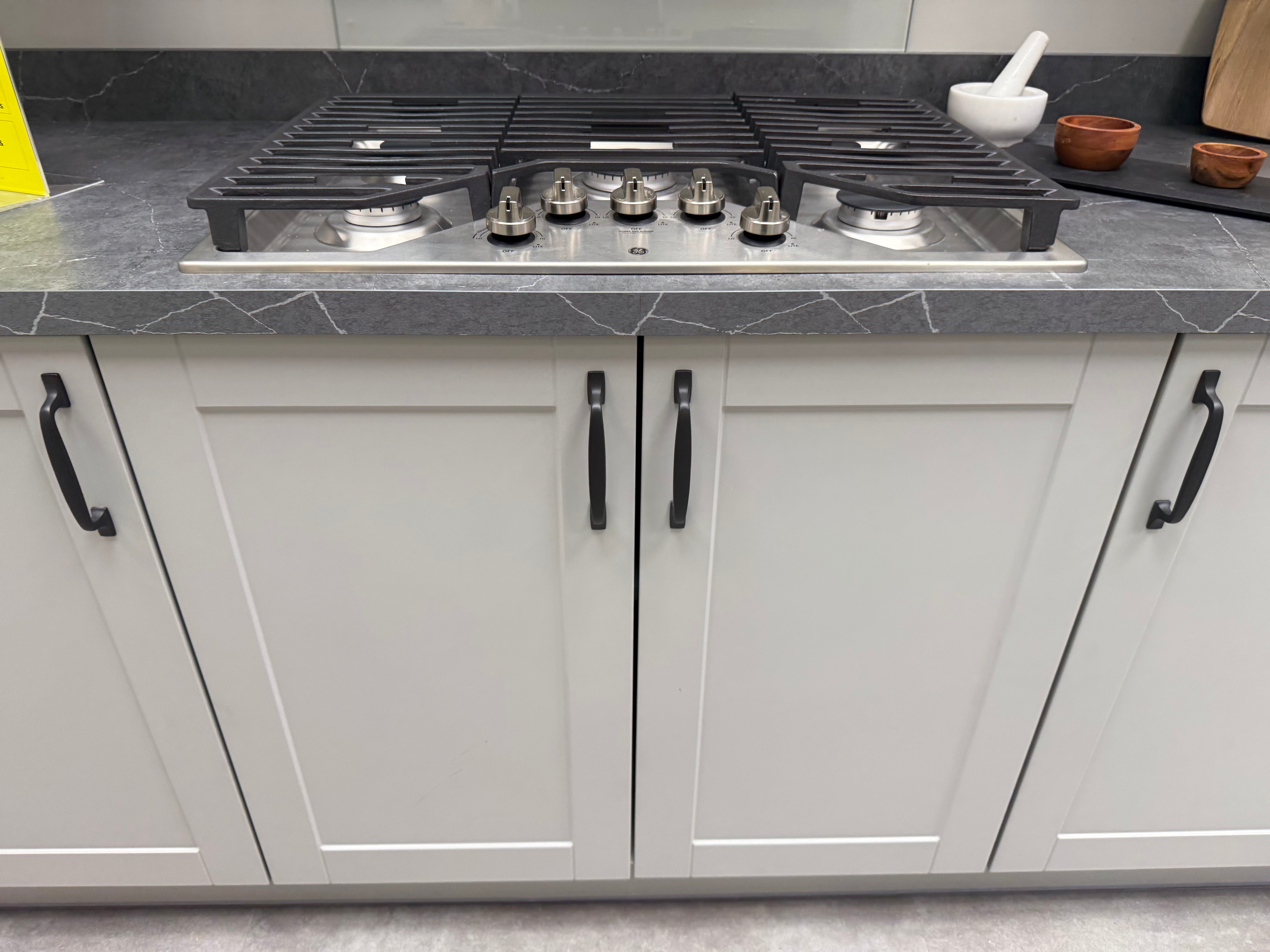 Wren Shaker Classic Juratek Ash Gray Matte Kitchen
