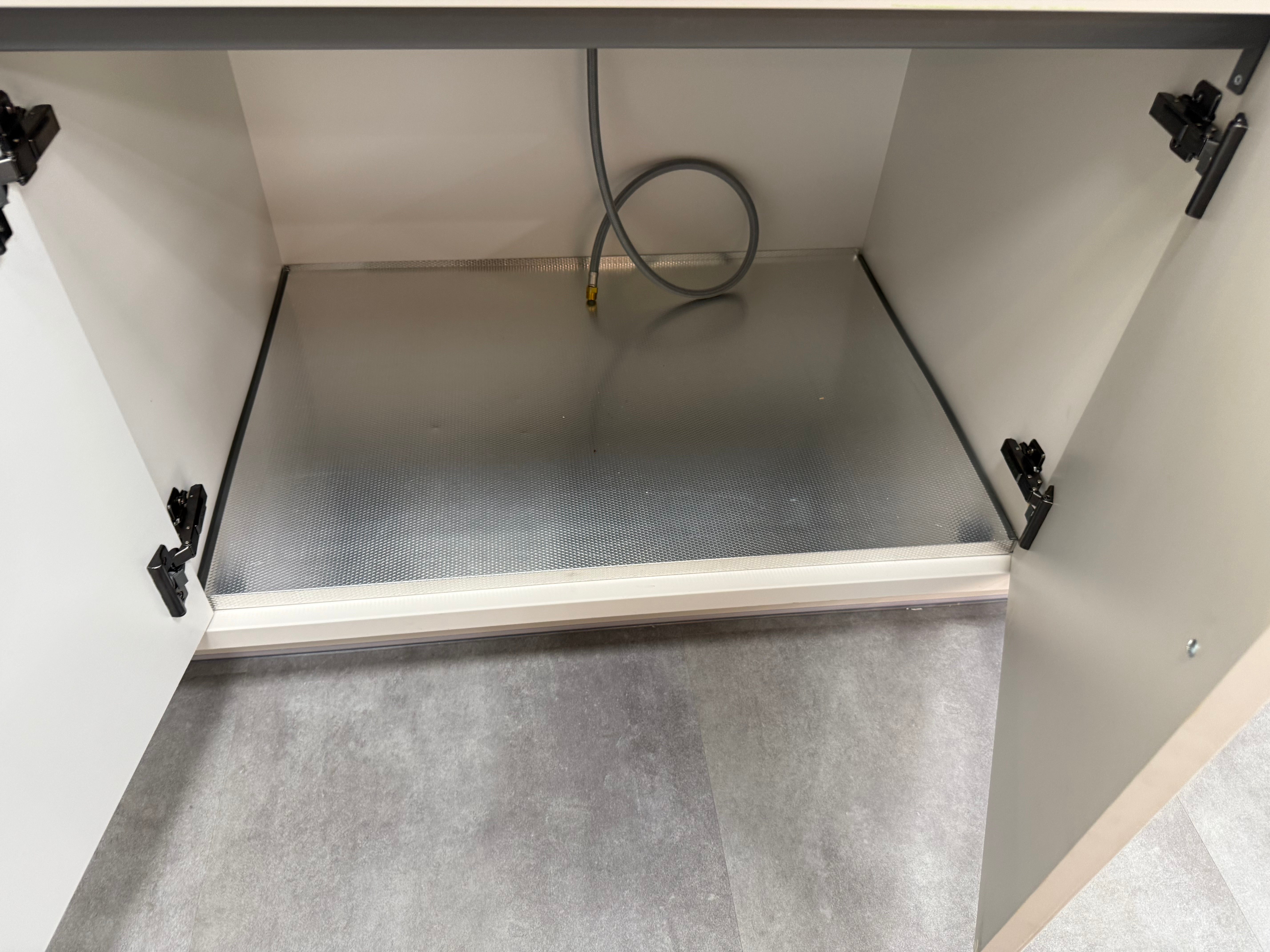 Wren Shaker Chelsea Juratek Mushroom Matte Kitchen