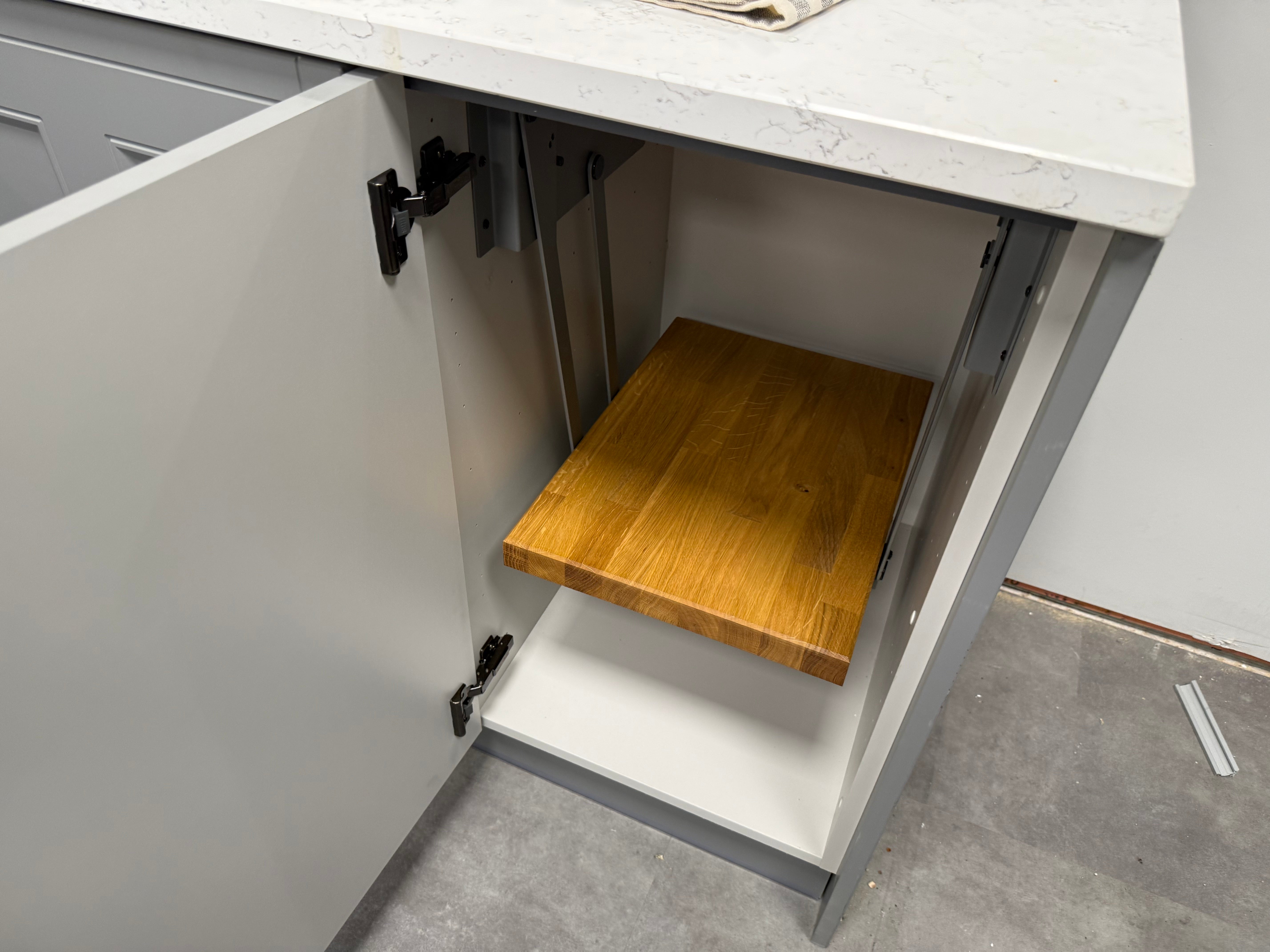 Wren Country Juratek Dove Gray Matte Kitchen