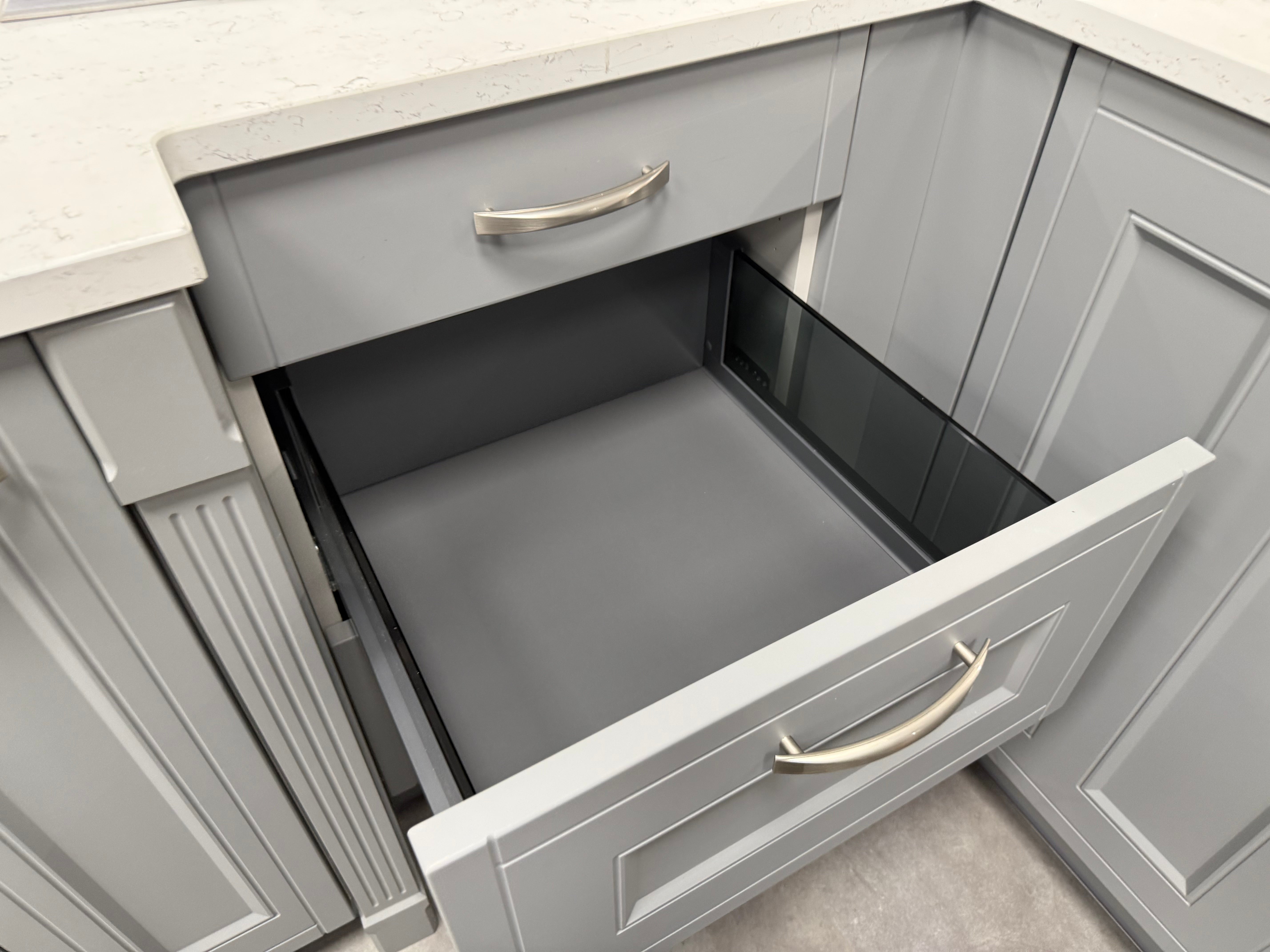 Wren Country Juratek Dove Gray Matte Kitchen
