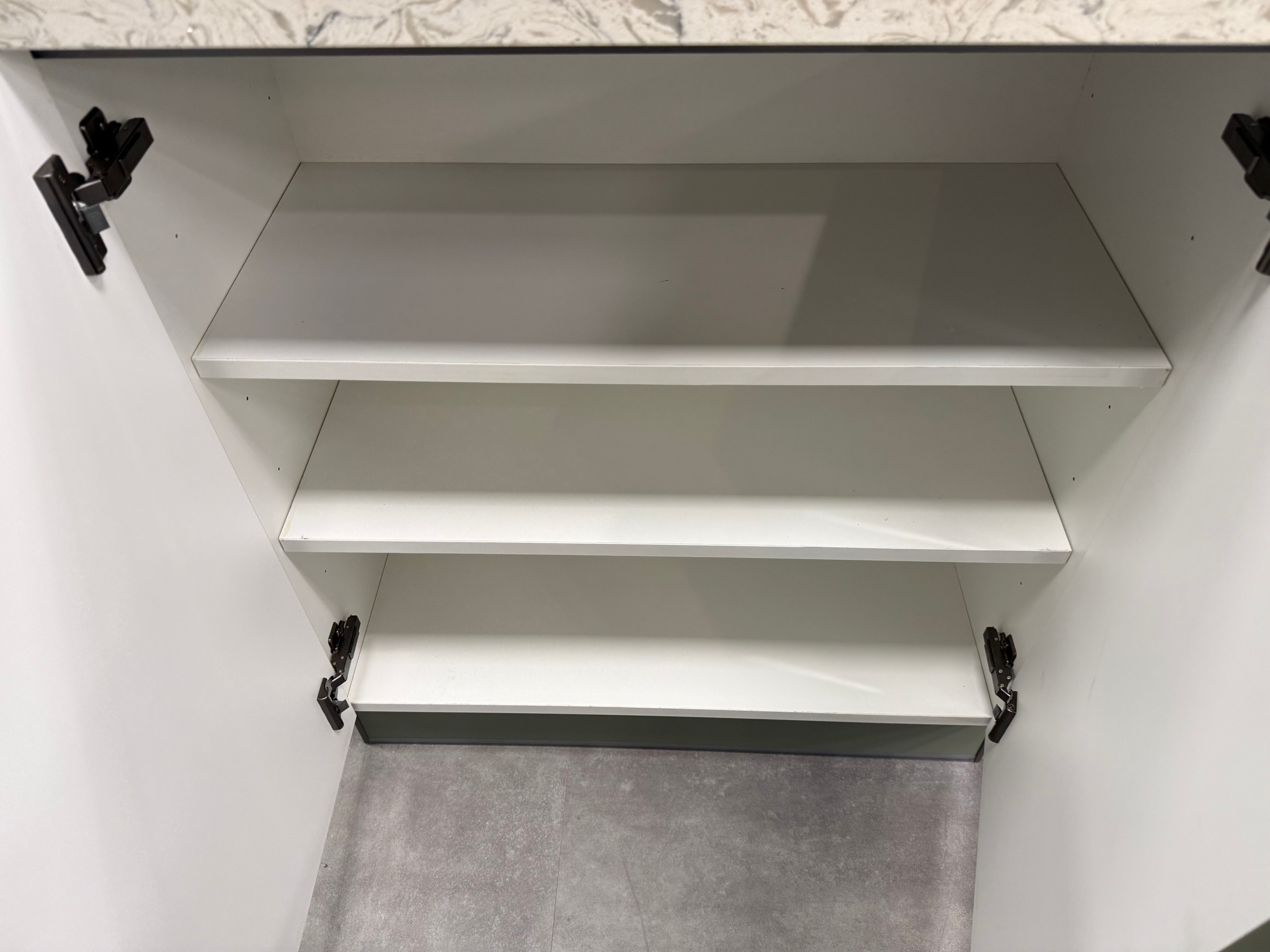 Wren Shaker Denver Juratek Matte Green Moss Kitchen