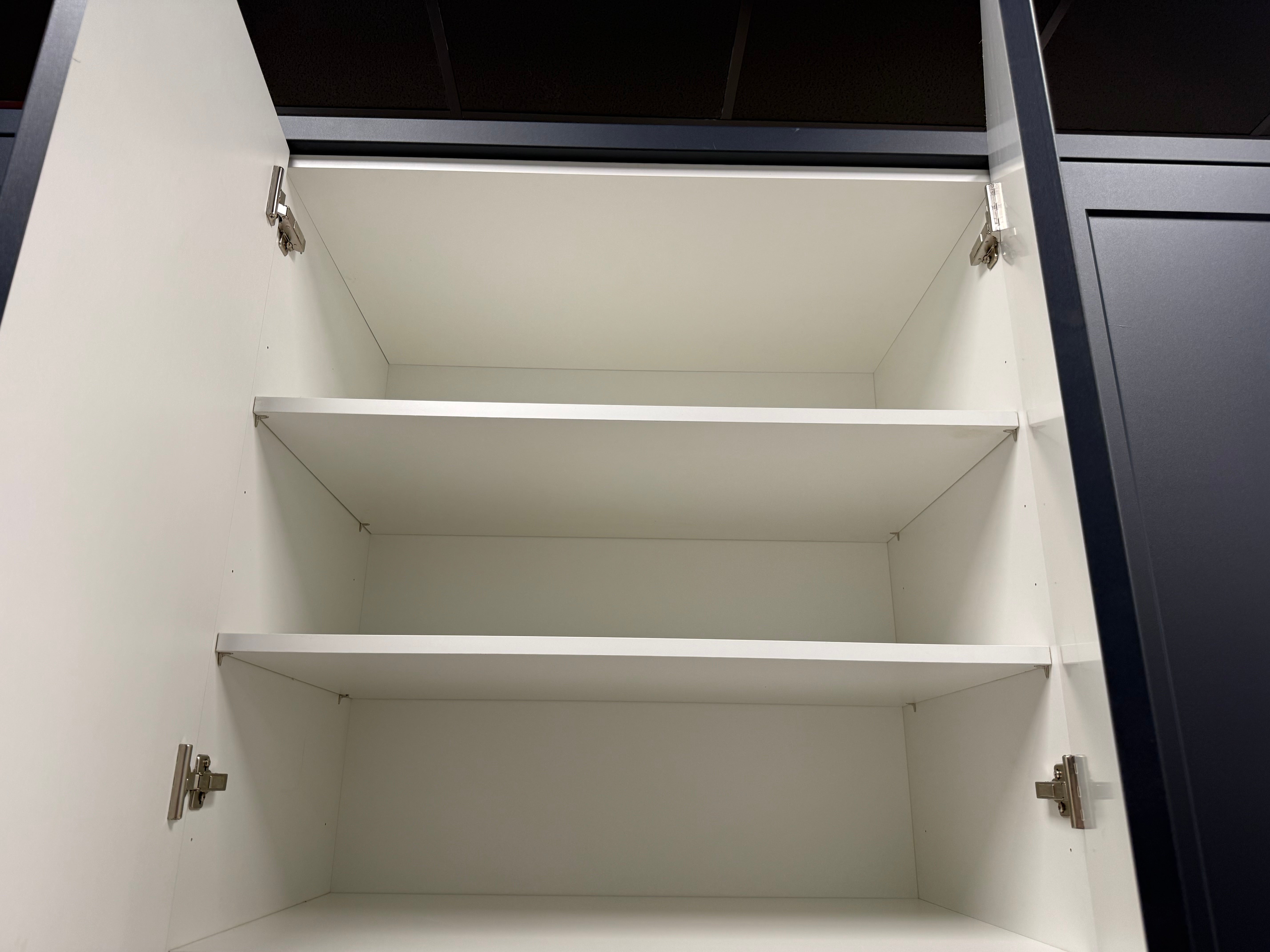 Wren Shaker Chelsea Navy Blue Matte Kitchen