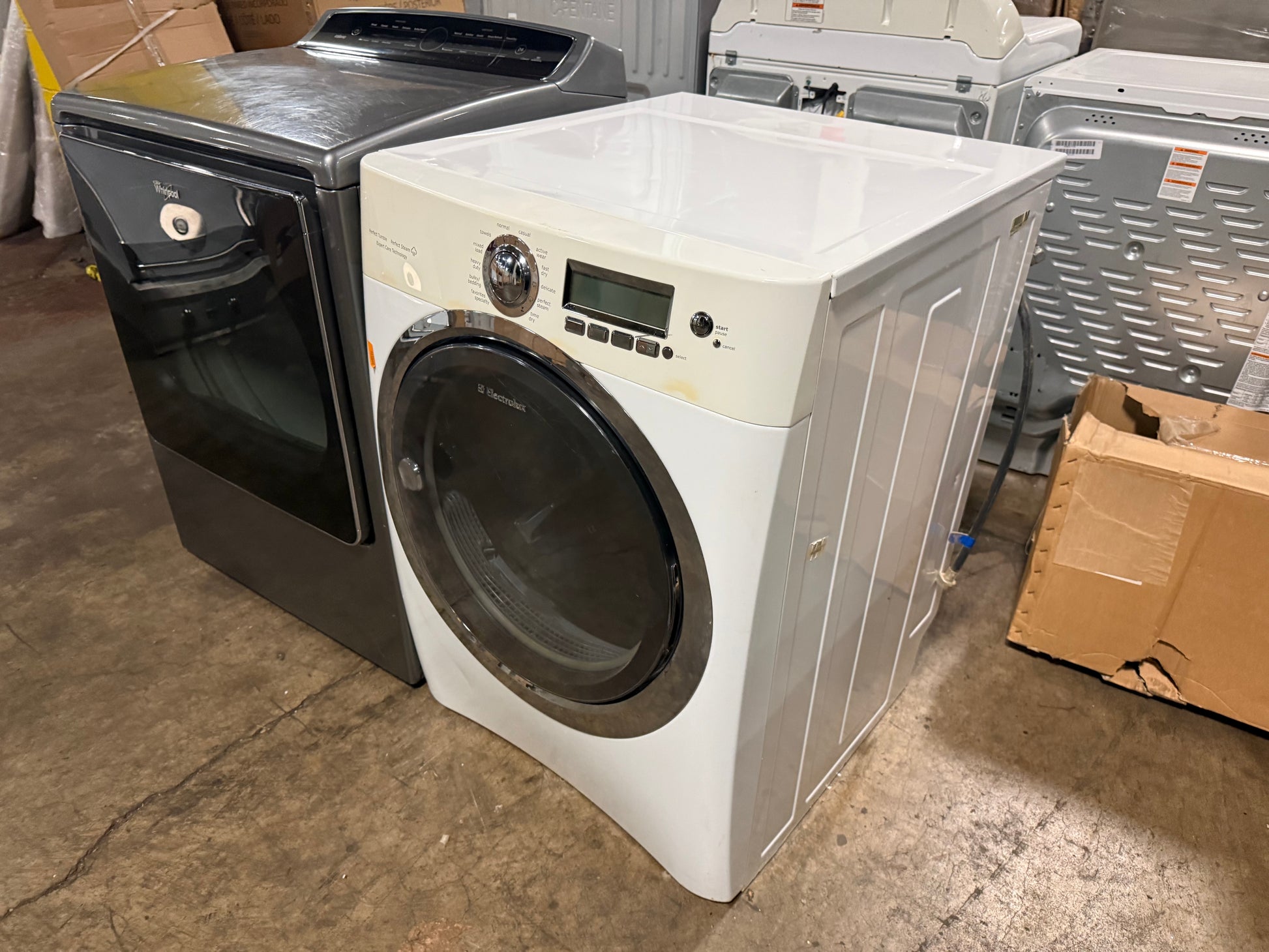 Modern residential laundry gas clothes dryer with digital control panel