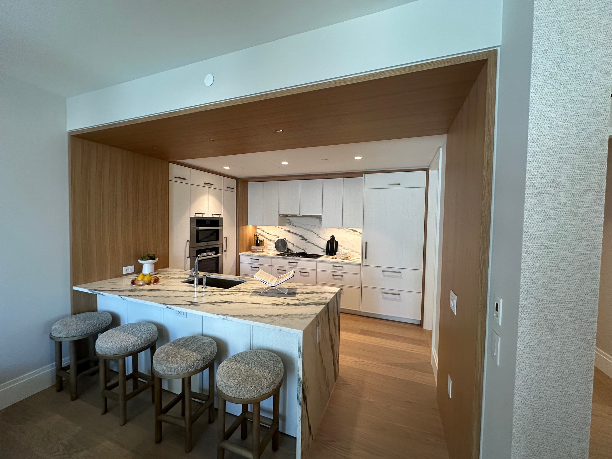 Smallbone Transitional White Oak Kitchen with Island Peninsula- Cabinetry Only - New in Box