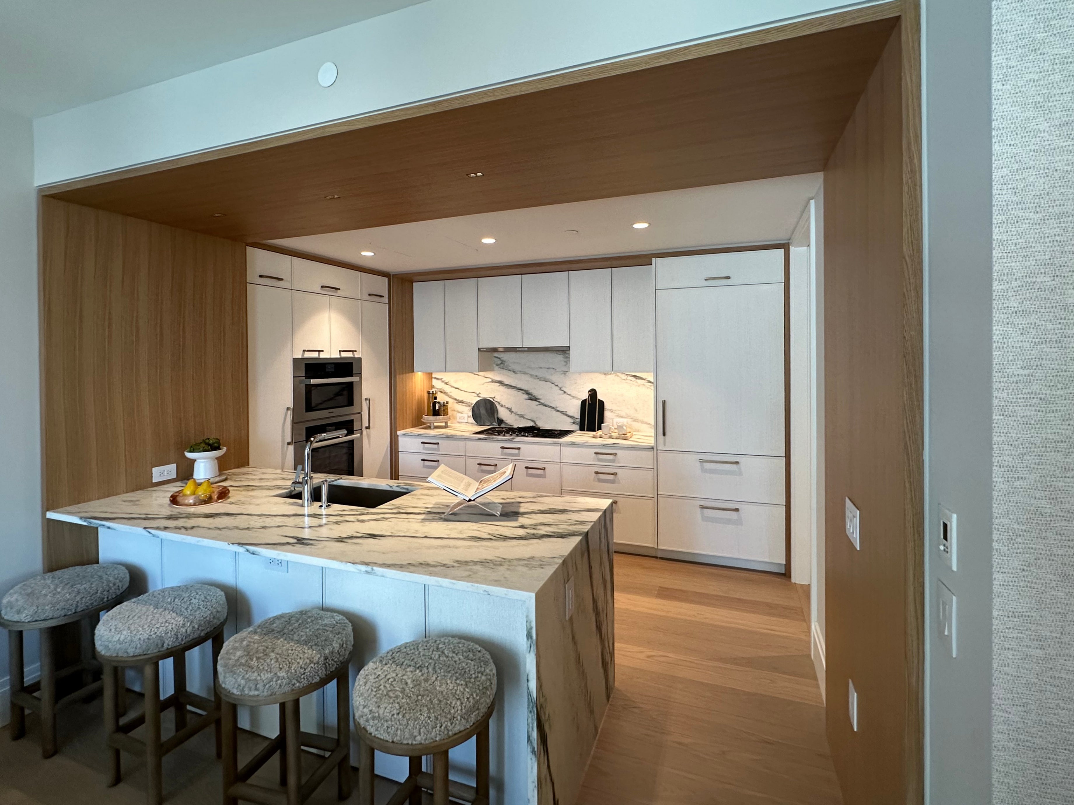 Smallbone Transitional White Oak Kitchen with Island Peninsula- Cabinetry Only - New in Box
