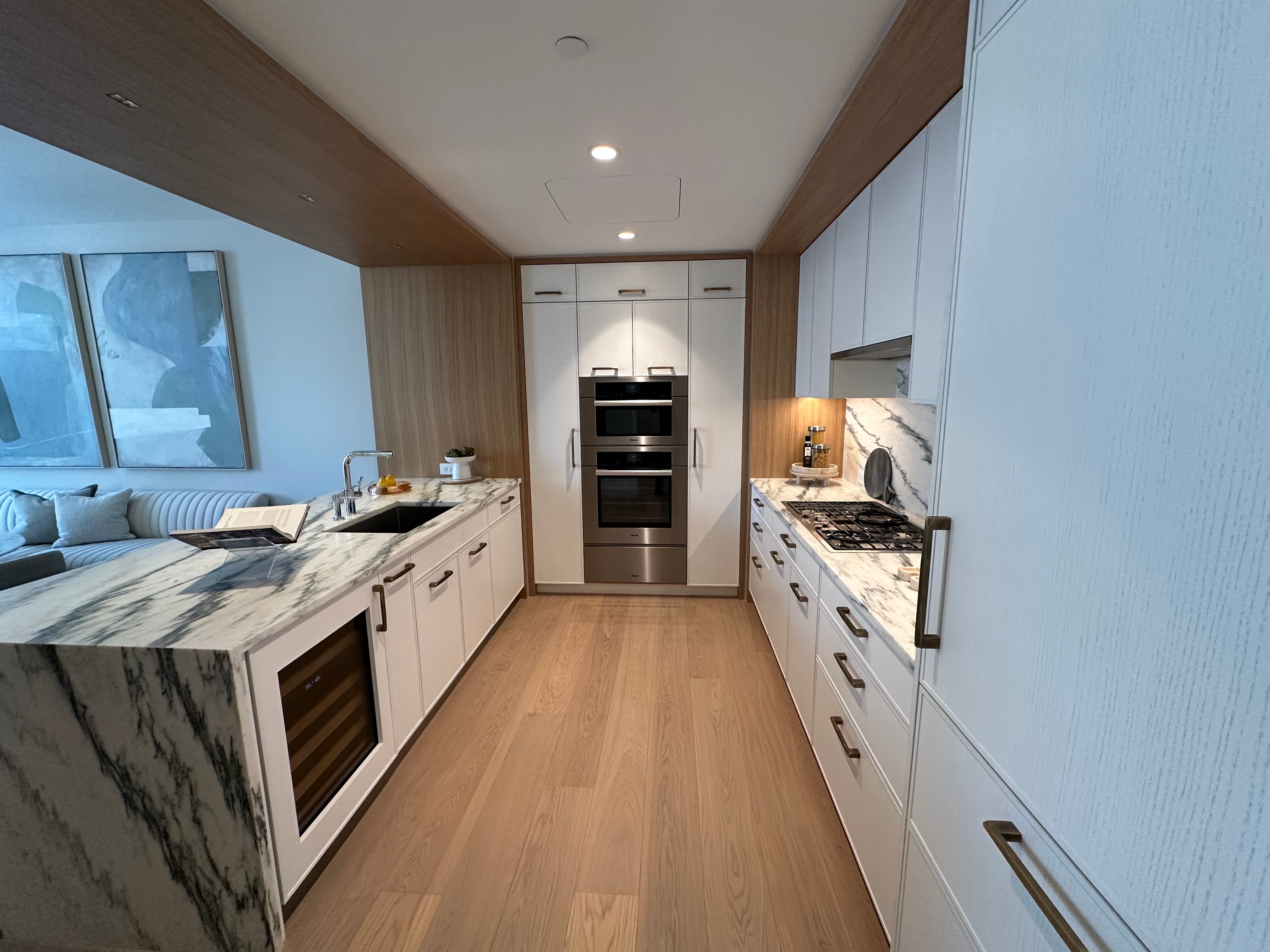 Smallbone Transitional White Oak Kitchen with Island Peninsula- Cabinetry Only - New in Box