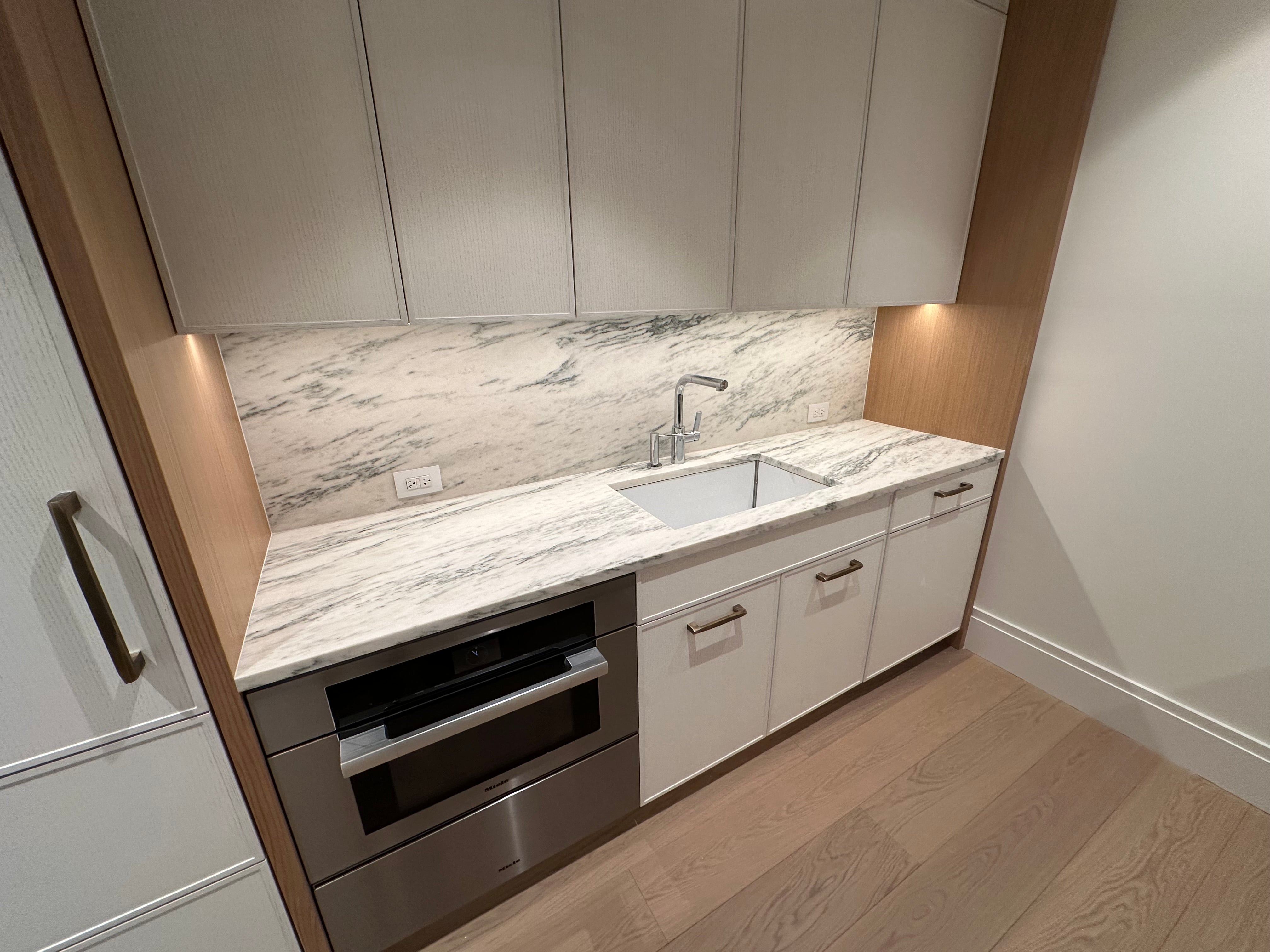 Smallbone Transitional White Oak Kitchen - Cabinetry Only - New in Box