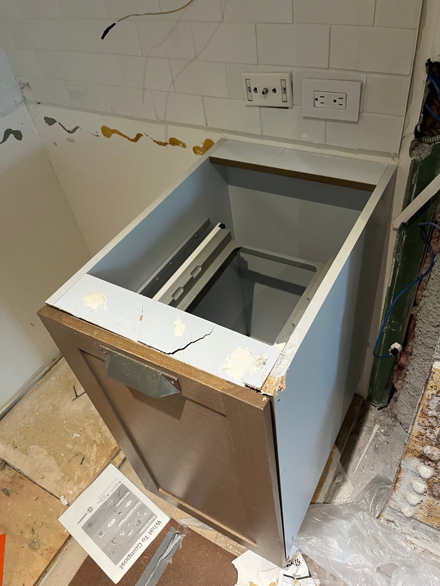 Stevali Brown Oak Transitional Kitchen with Stone Countertops and Luxe Appliances