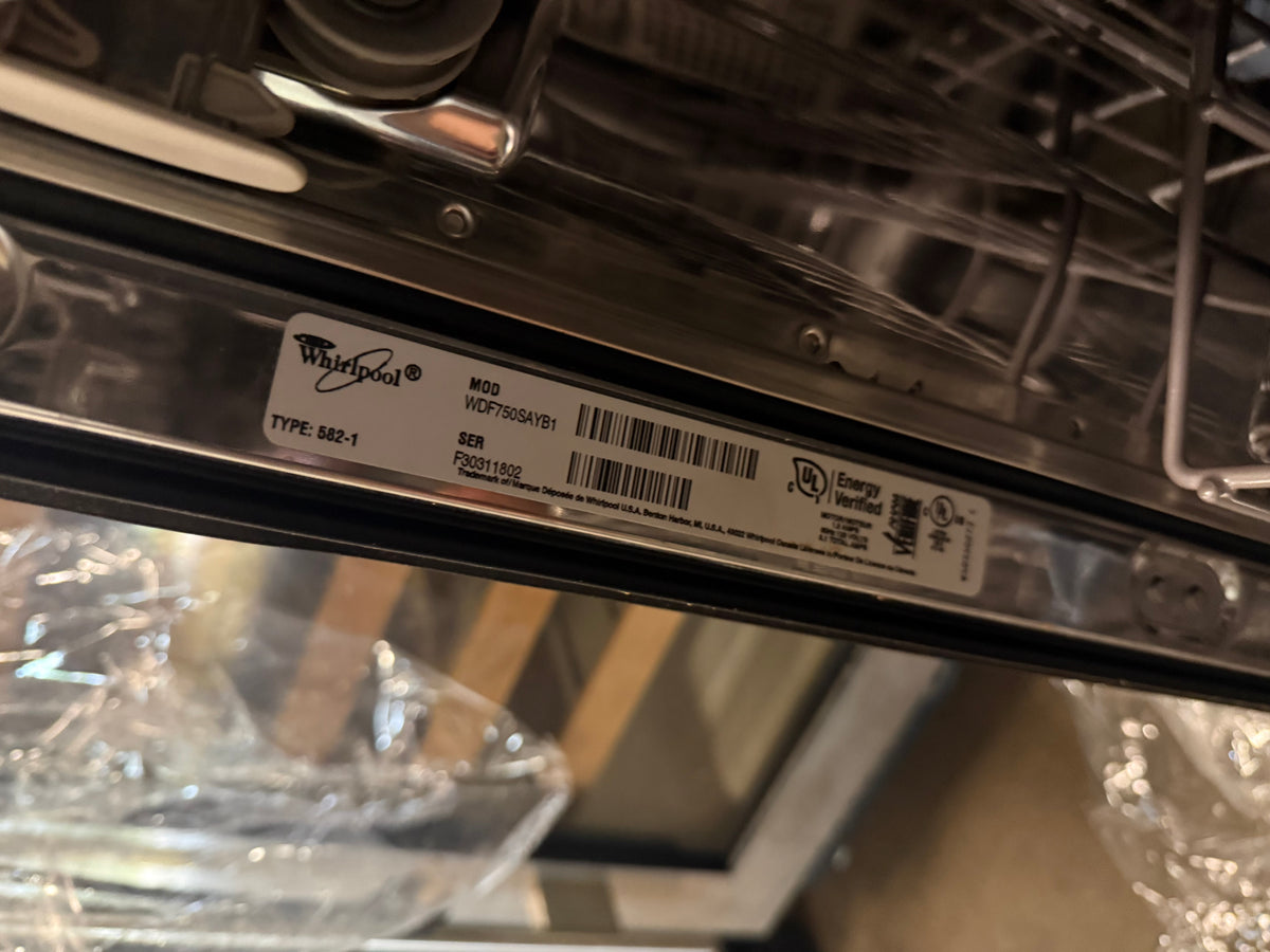Whirlpool WDF750SAYB 24" Black Full Console Dishwasher