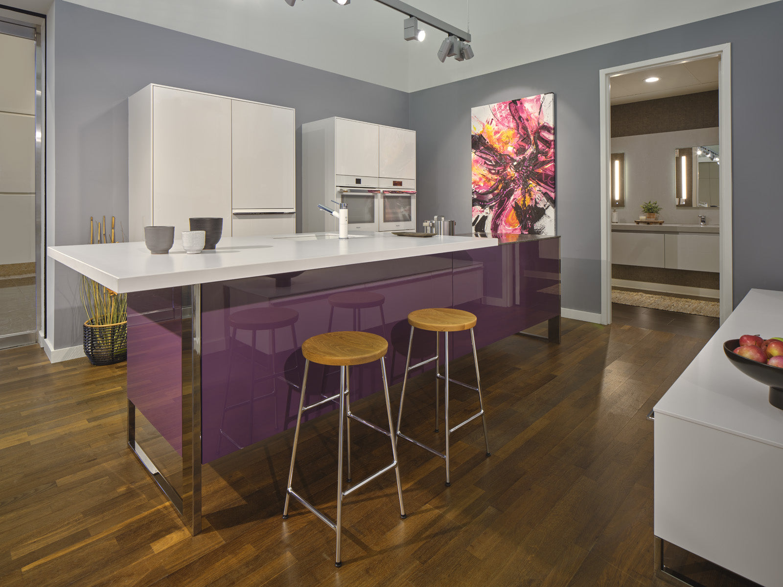 Poggenpohl High Gloss White and Purple Modern Showroom Kitchen