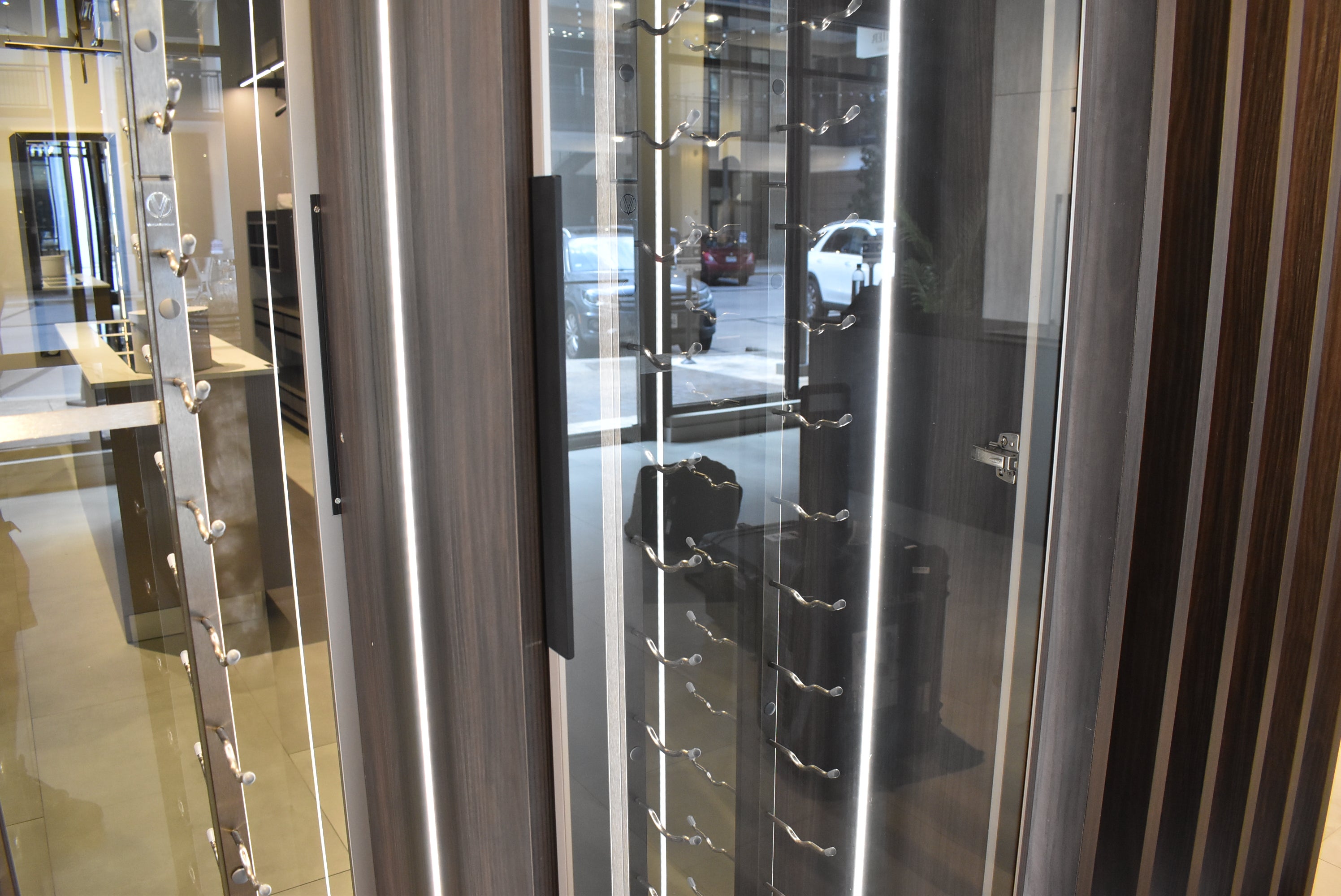 Azzurri Casa Modern Wood Paneled Wet Wine Bar with Wine Wall and Onyx Countertops