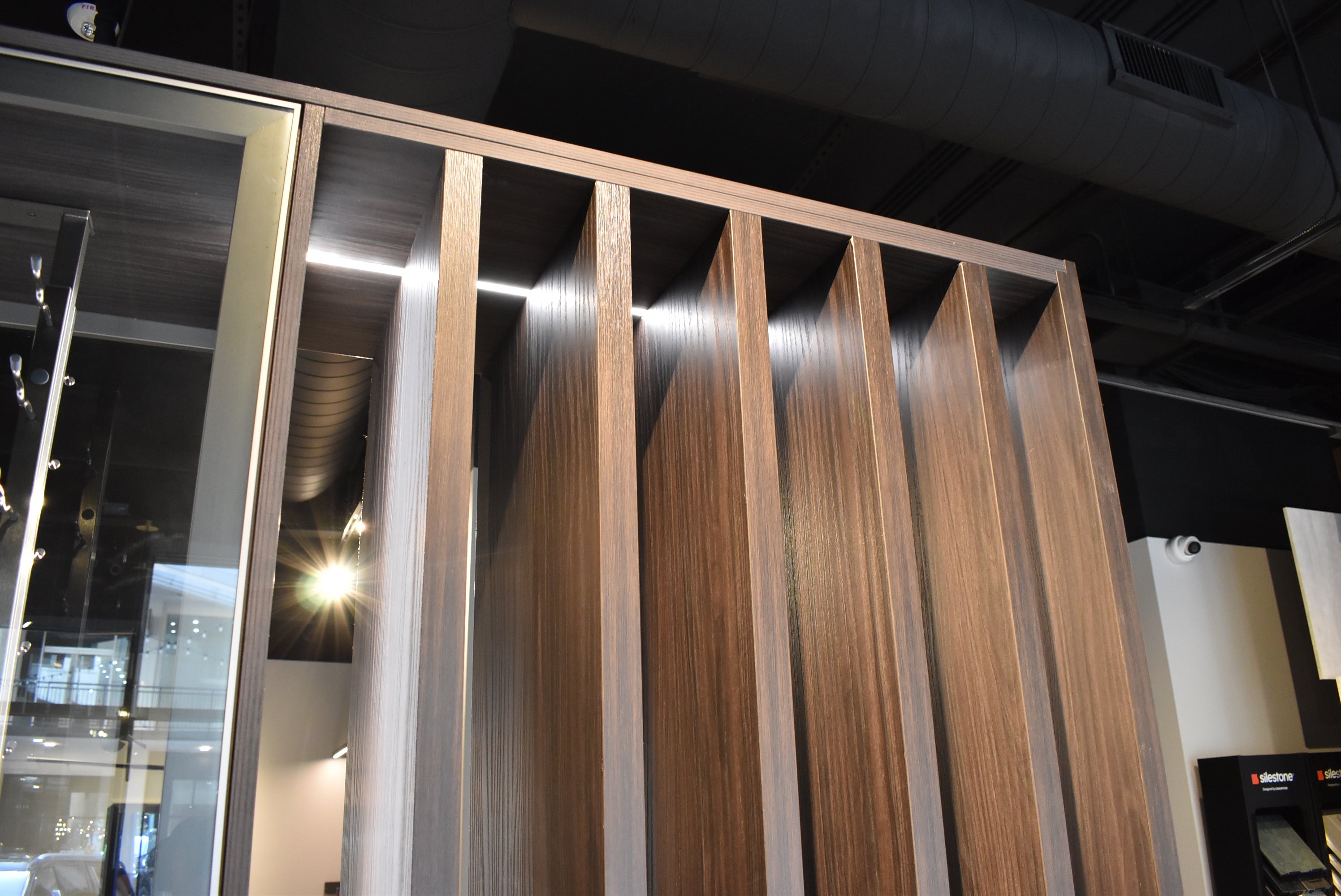 Azzurri Casa Modern Wood Paneled Wet Wine Bar with Wine Wall and Onyx Countertops