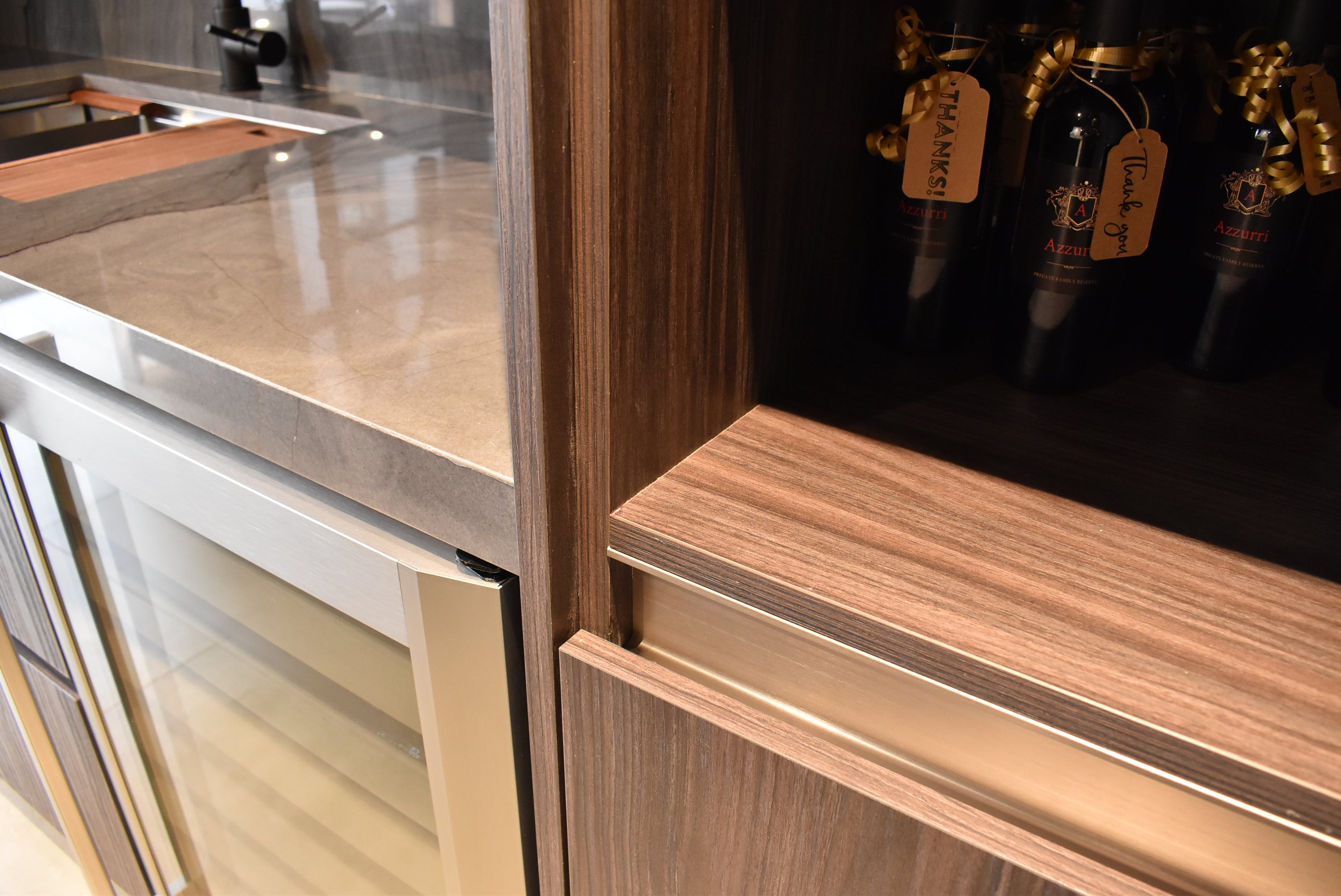 Azzurri Casa Modern Wood Paneled Wet Wine Bar with Wine Wall and Onyx Countertops