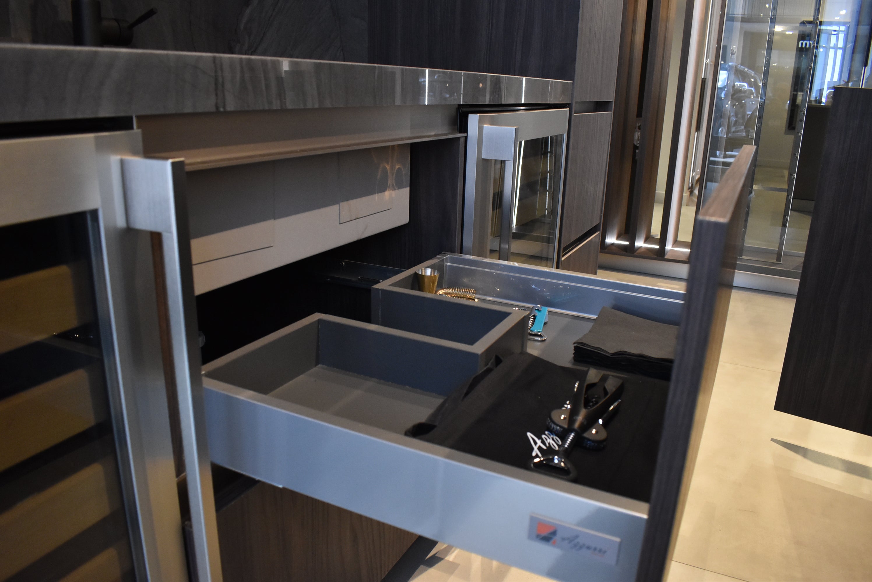 Azzurri Casa Modern Wood Paneled Wet Wine Bar with Wine Wall and Onyx Countertops