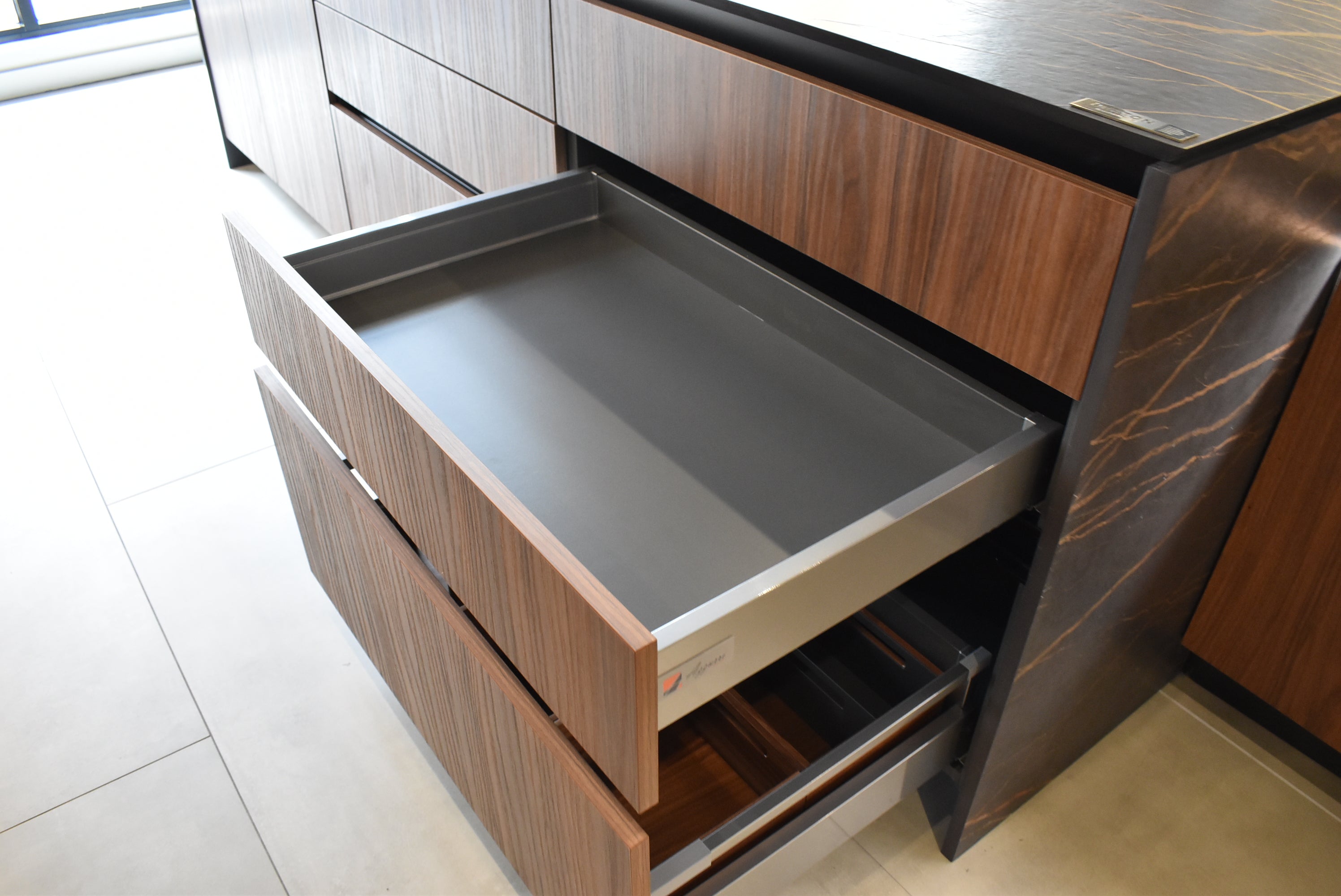 Azzurri Casa Dubai Style Modern Kitchen with Dekton Countertops and Monogram Appliances