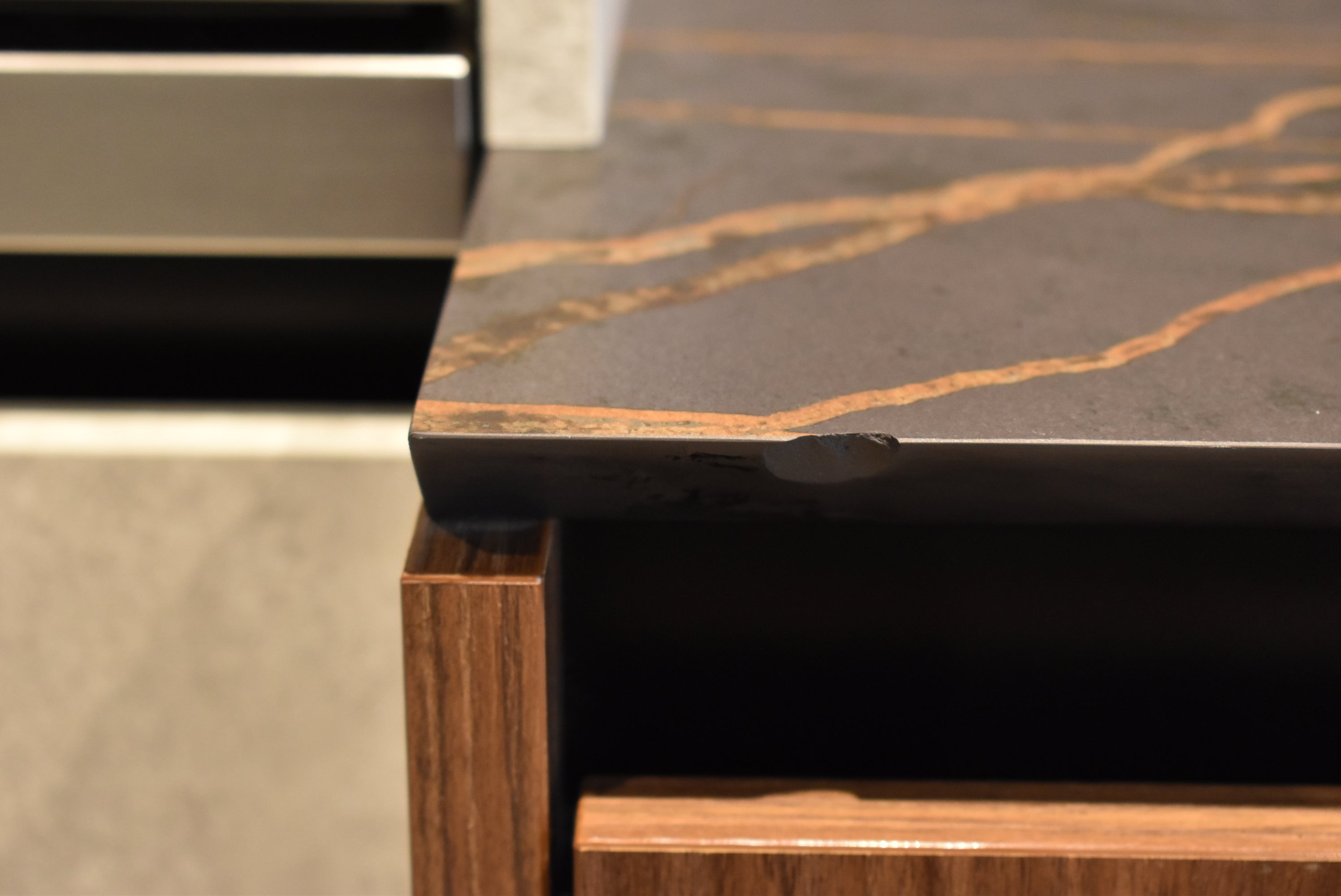 Azzurri Casa Dubai Style Modern Kitchen with Dekton Countertops and Monogram Appliances