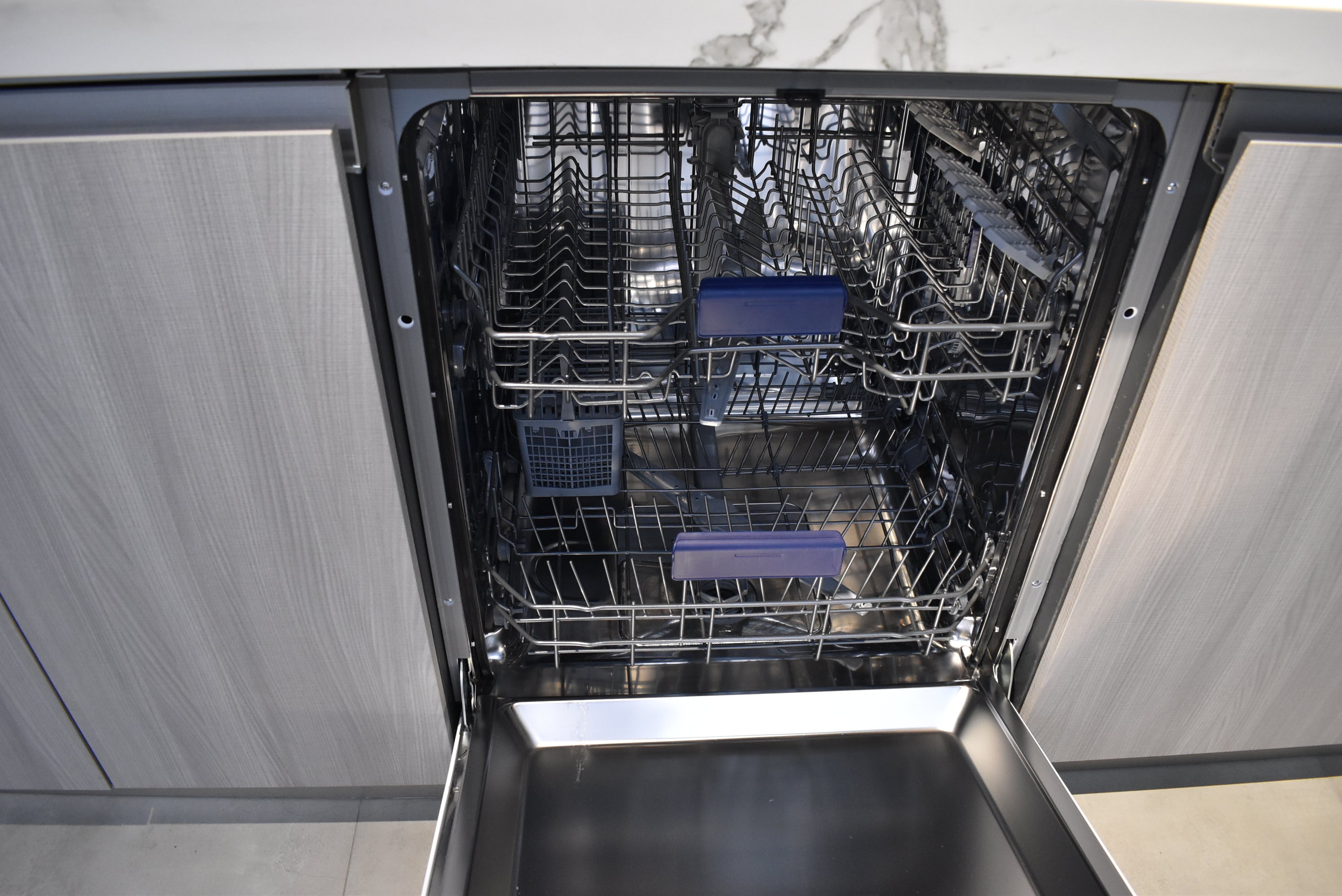 Azzurri Casa Light Grey Italian Style Modern Kitchen with Dekton Countertops and Fulgor Milano Appliances