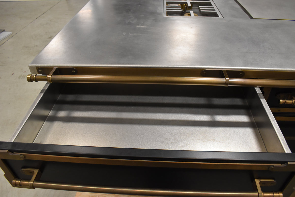 L'Atelier Paris Haute Design Le Classique Noir Matte Kitchen Cabinets with Cook Island