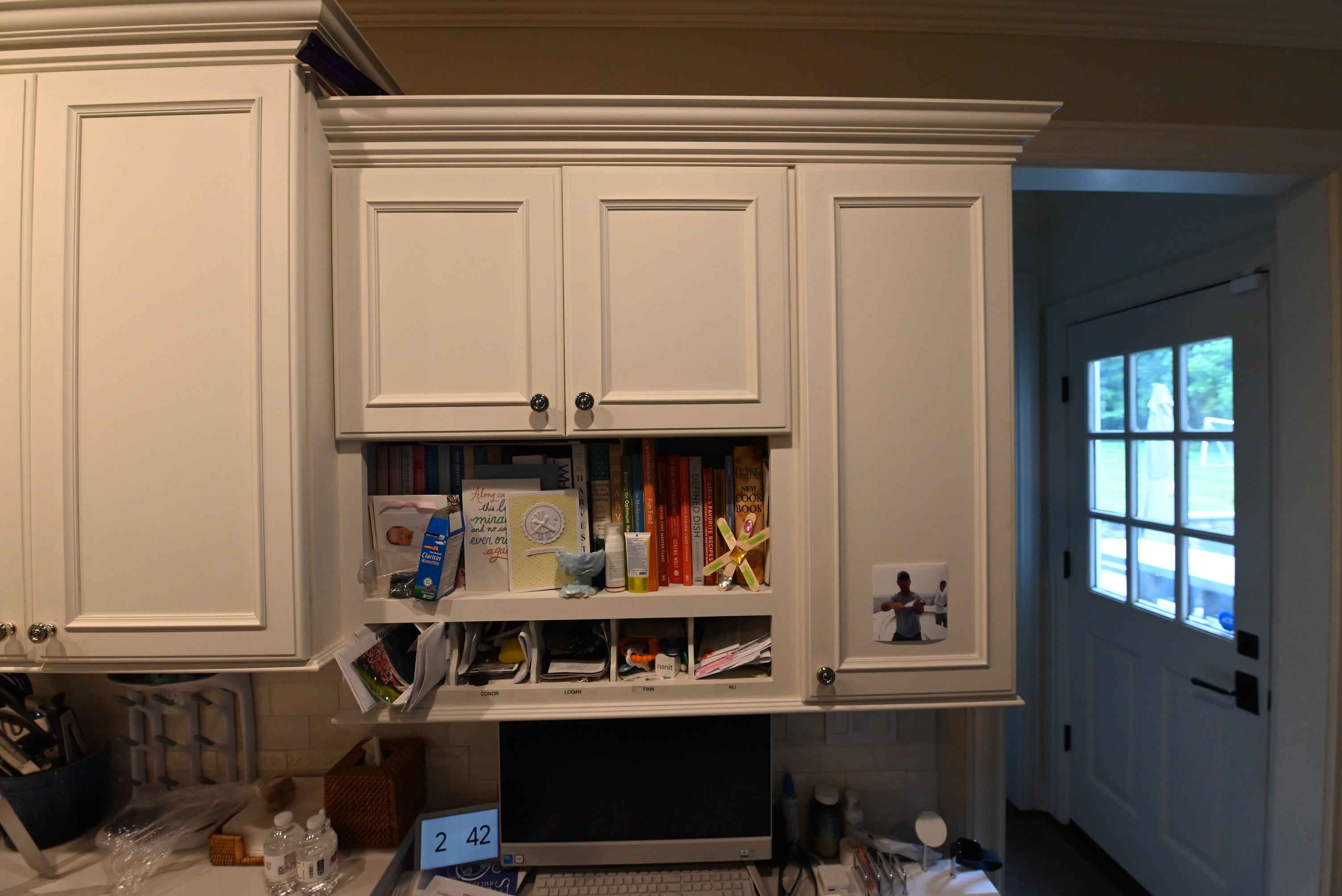 Decora Transitional Snow White Kitchen with Island & Appliances