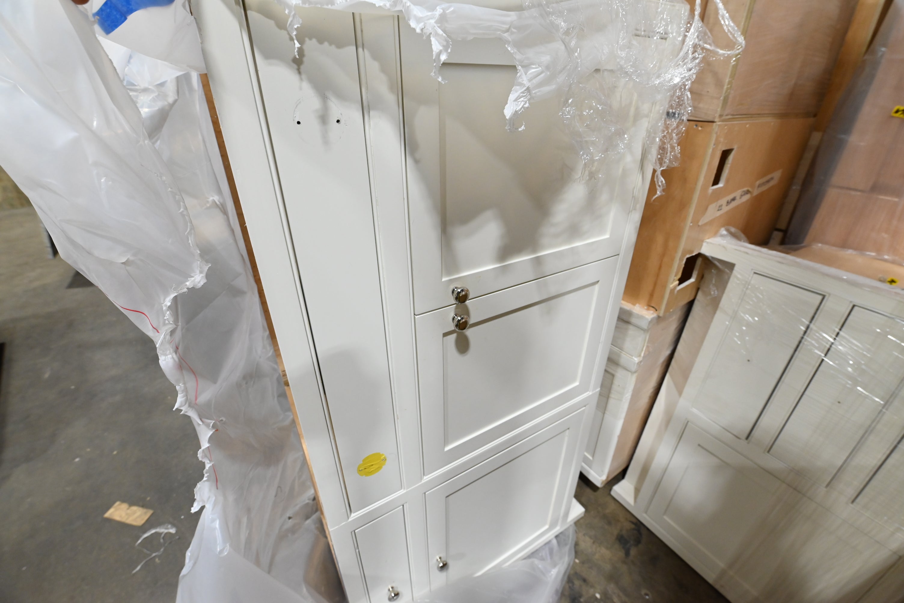 Custom Traditional White Partial Kitchen Cabinets