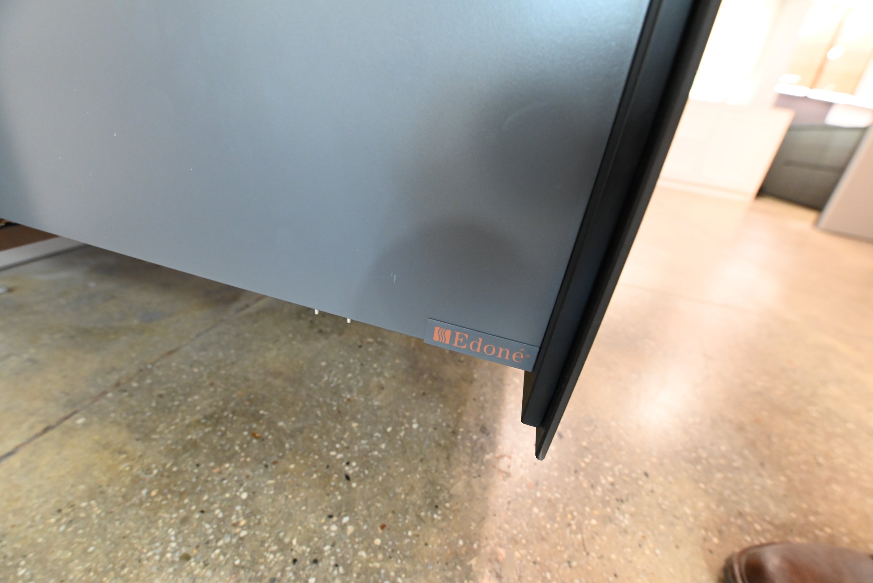 Edoné Modern Two-Tone Floating Vanity Set with Double Sinks and Hanging Mirrors