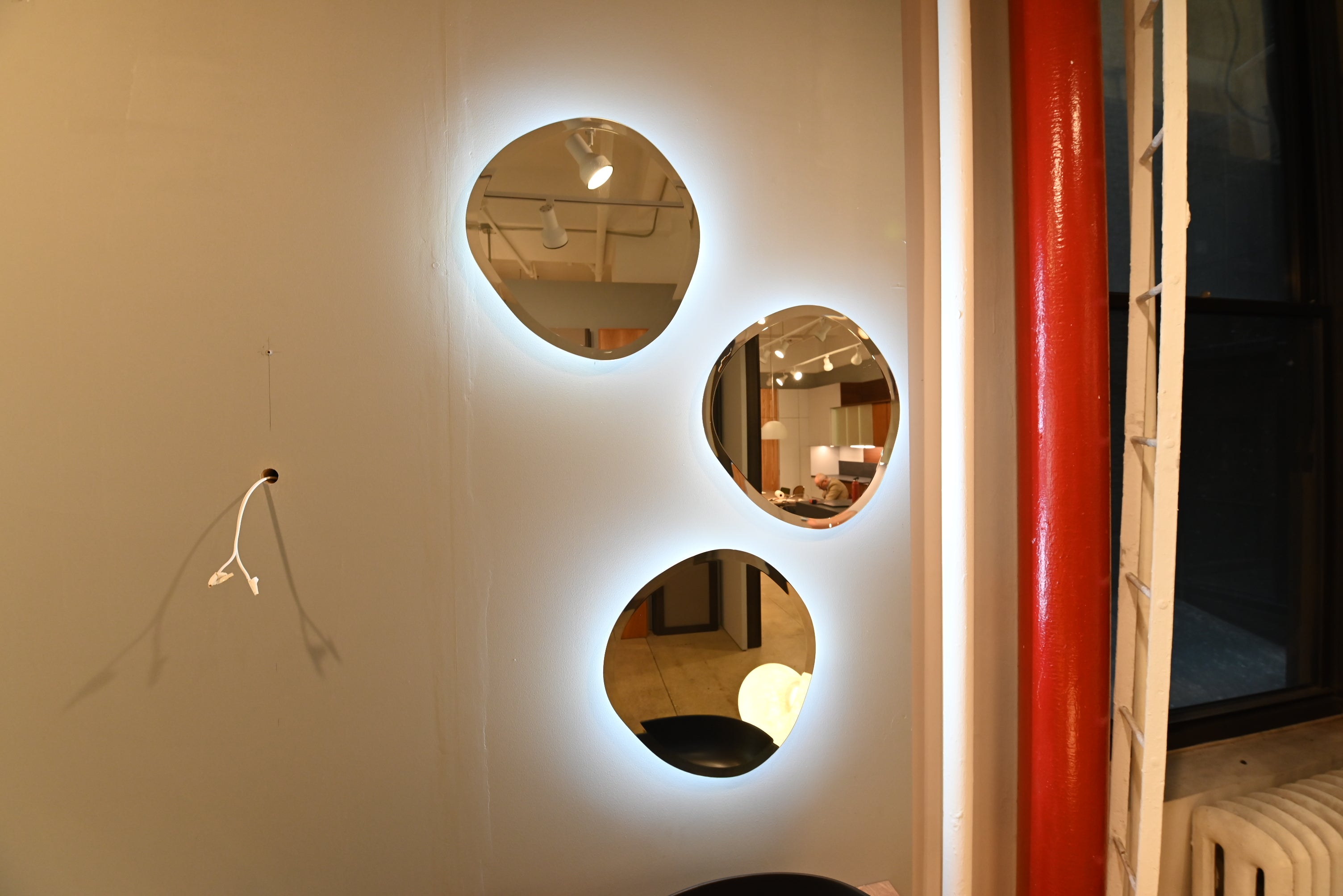 Edoné Modern Two-Tone Floating Vanity Set with Double Sinks and Hanging Mirrors