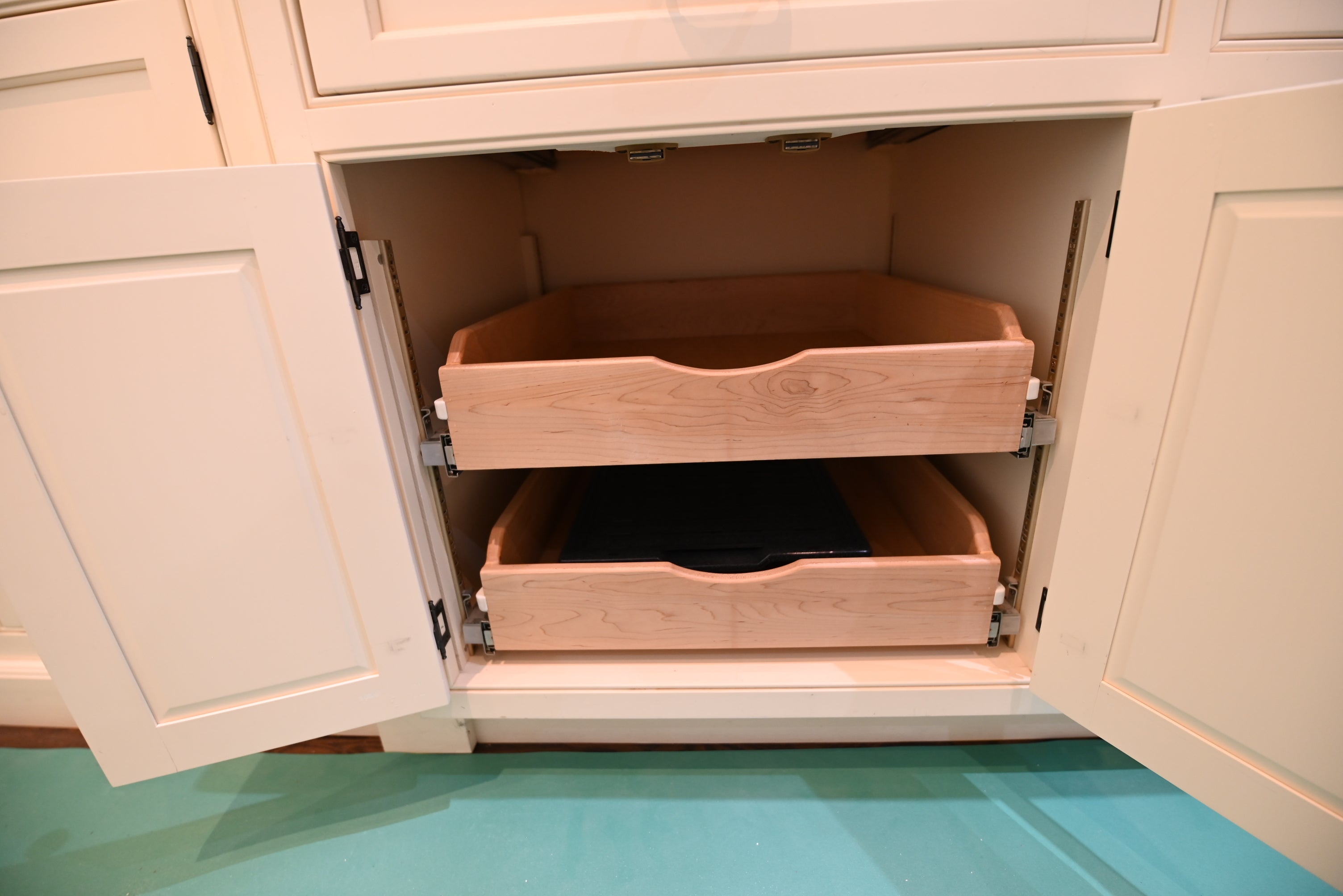 Premier Trade Group Light Cream Transitional Kitchen with Island & Viking 48" Range
