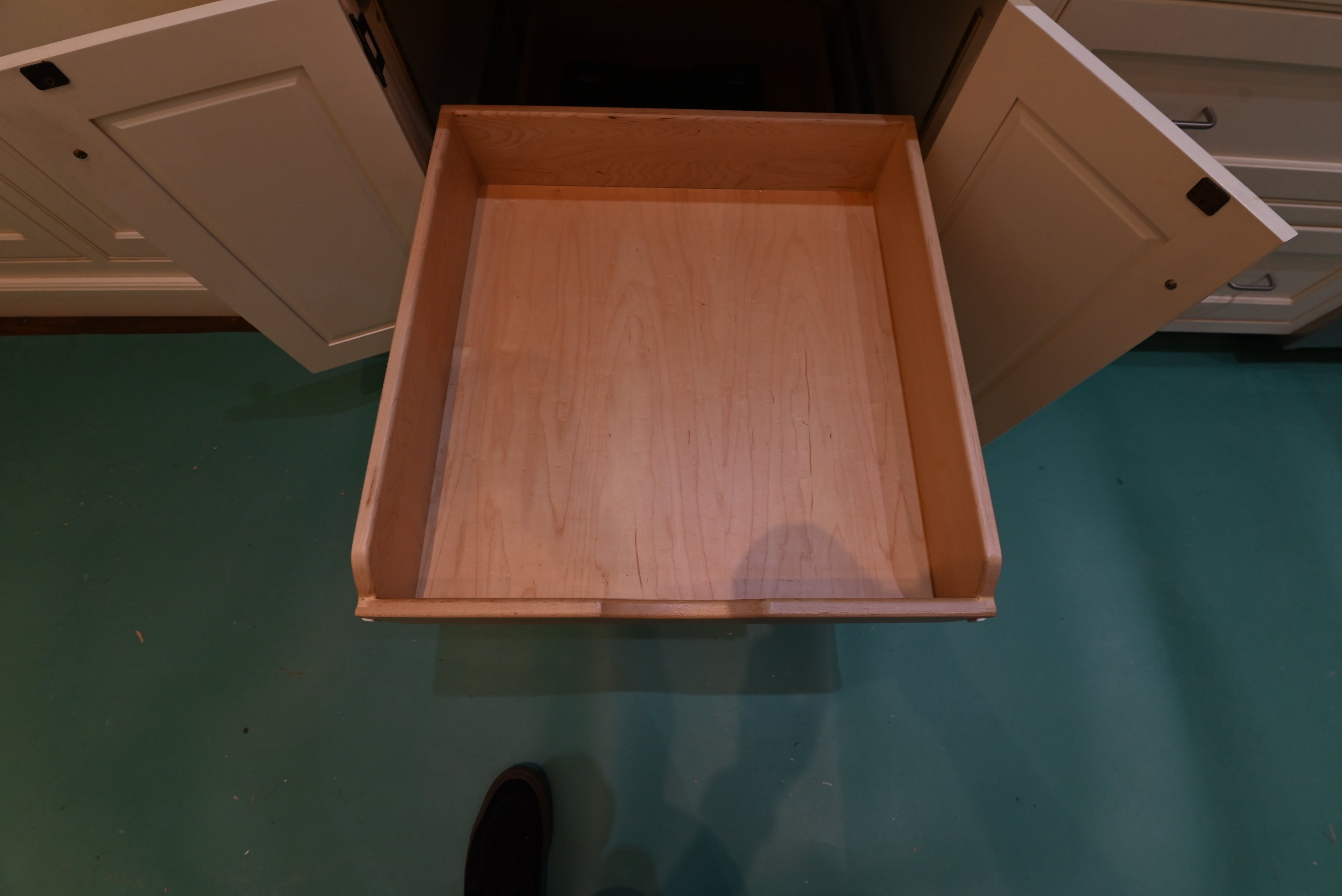 Premier Trade Group Light Cream Transitional Kitchen with Island & Viking 48" Range