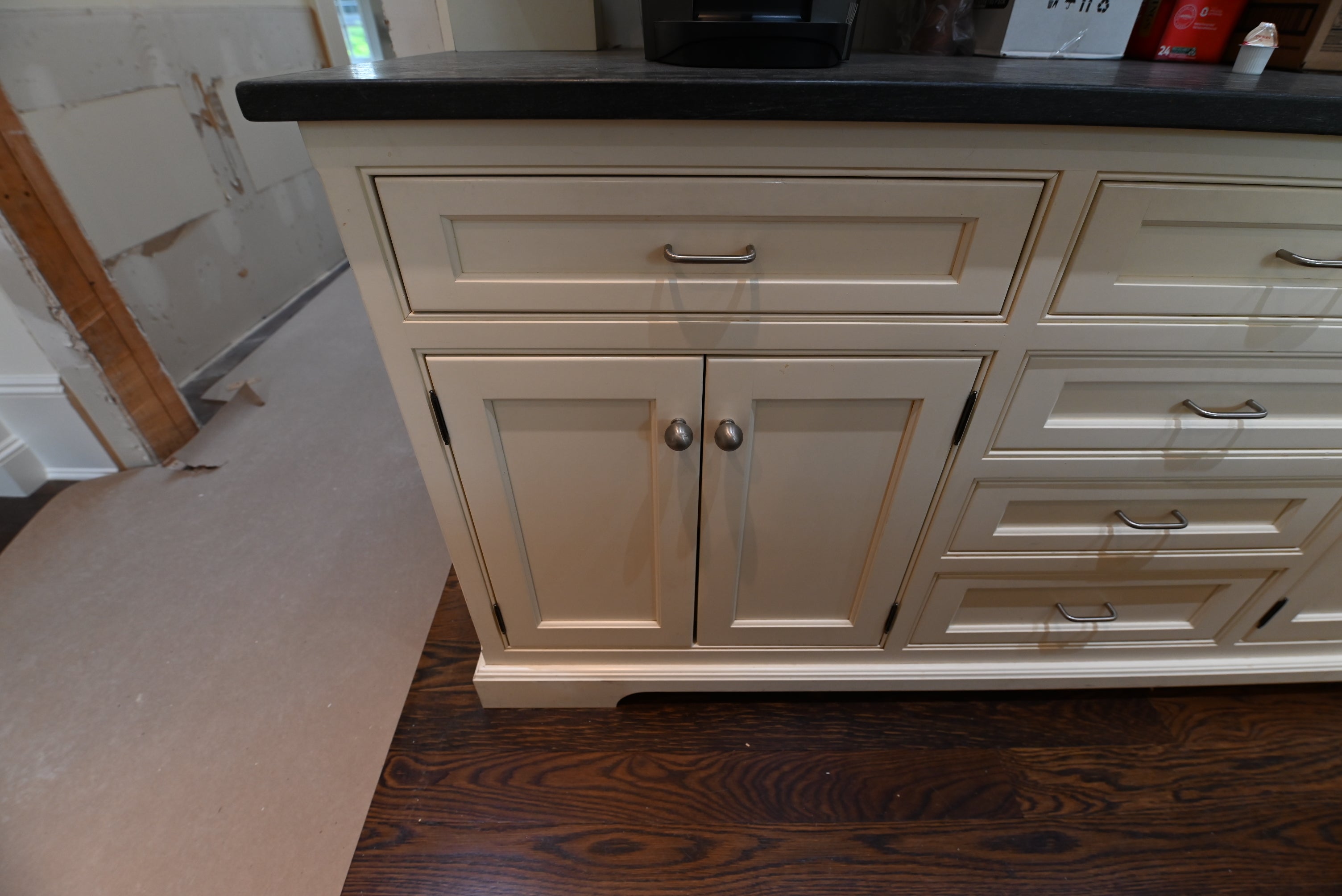 Premier Trade Group Light Cream Transitional Kitchen with Island & Viking 48" Range