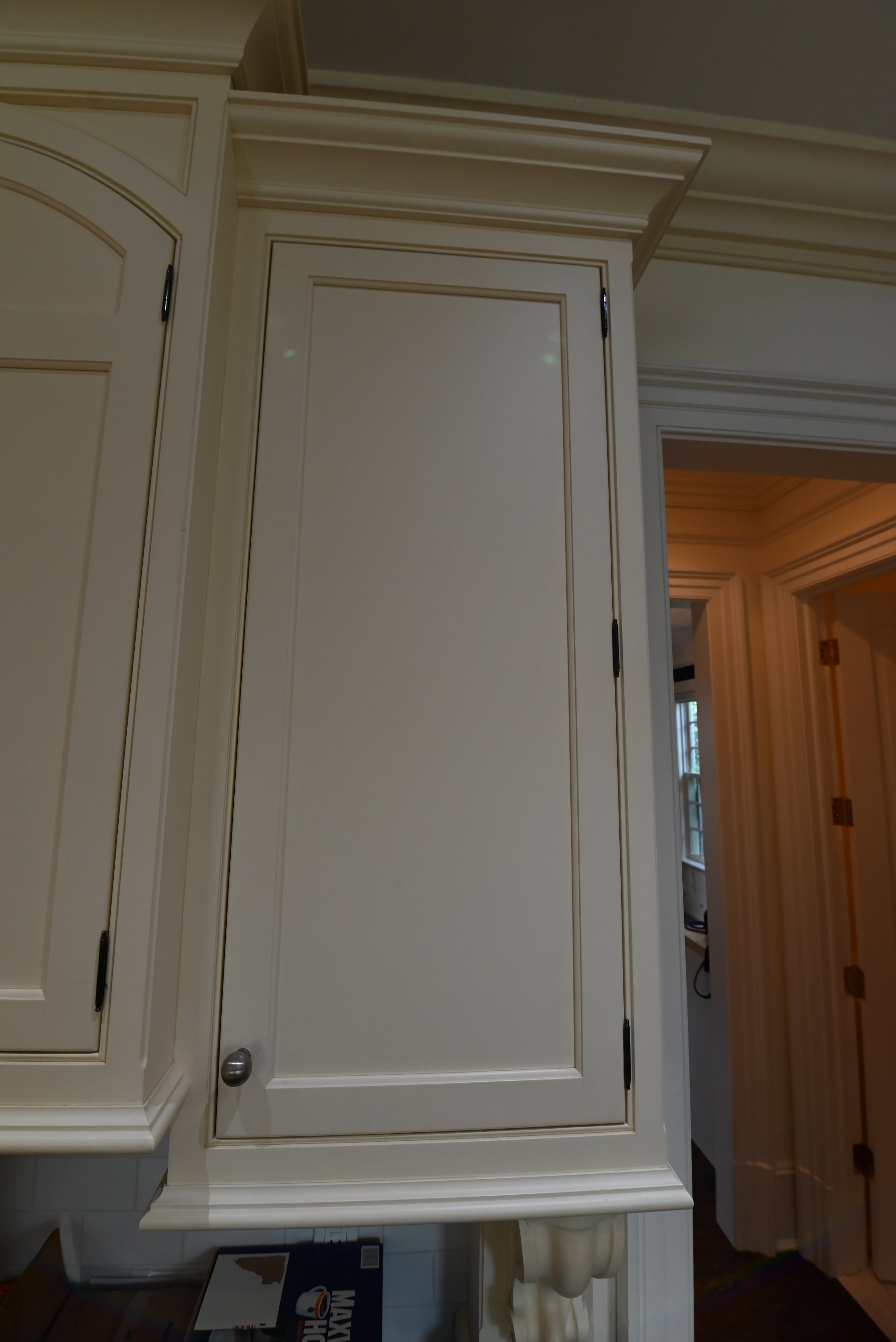 Premier Trade Group Light Cream Transitional Kitchen with Island & Viking 48" Range