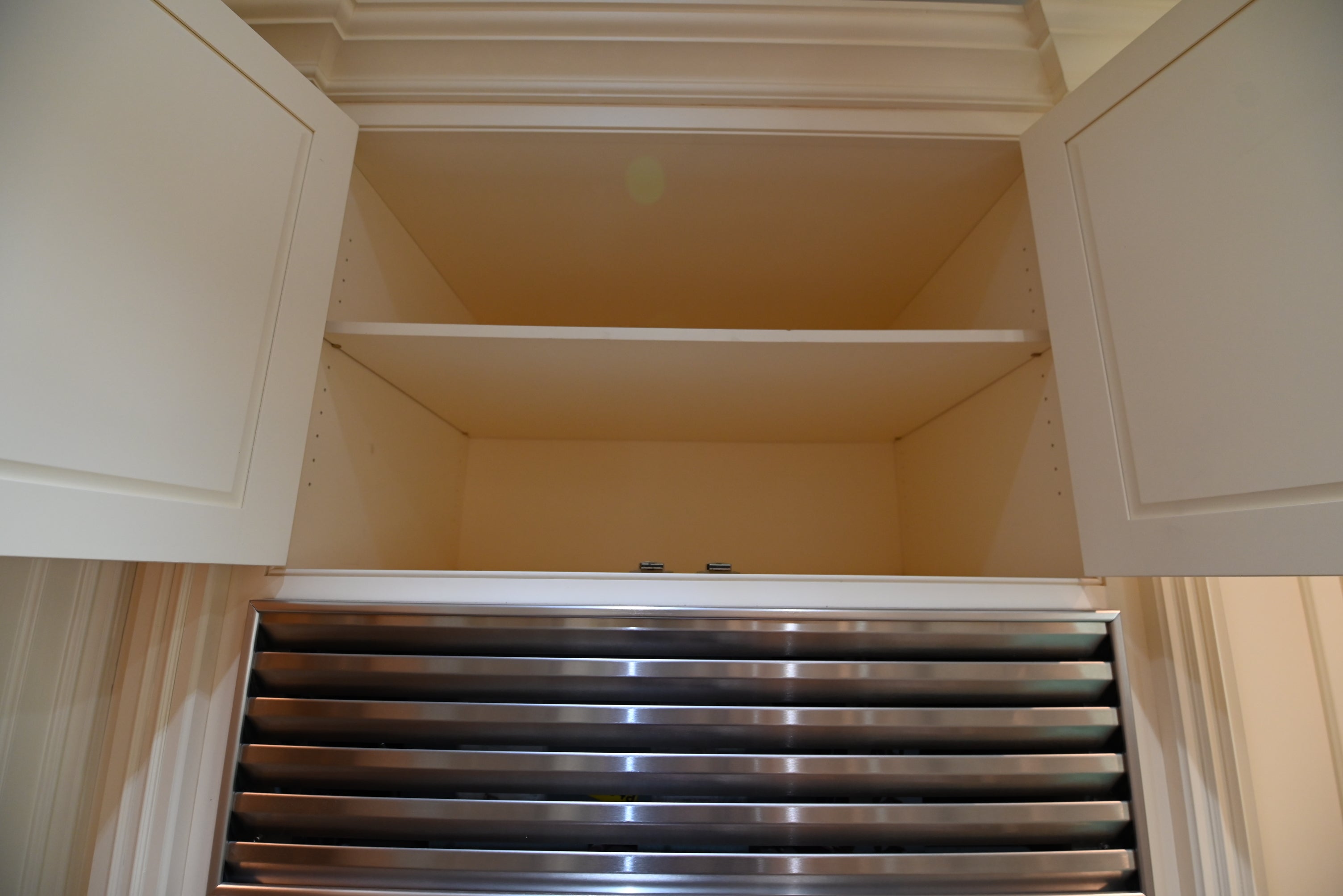 Premier Trade Group Light Cream Transitional Kitchen with Island & Viking 48" Range