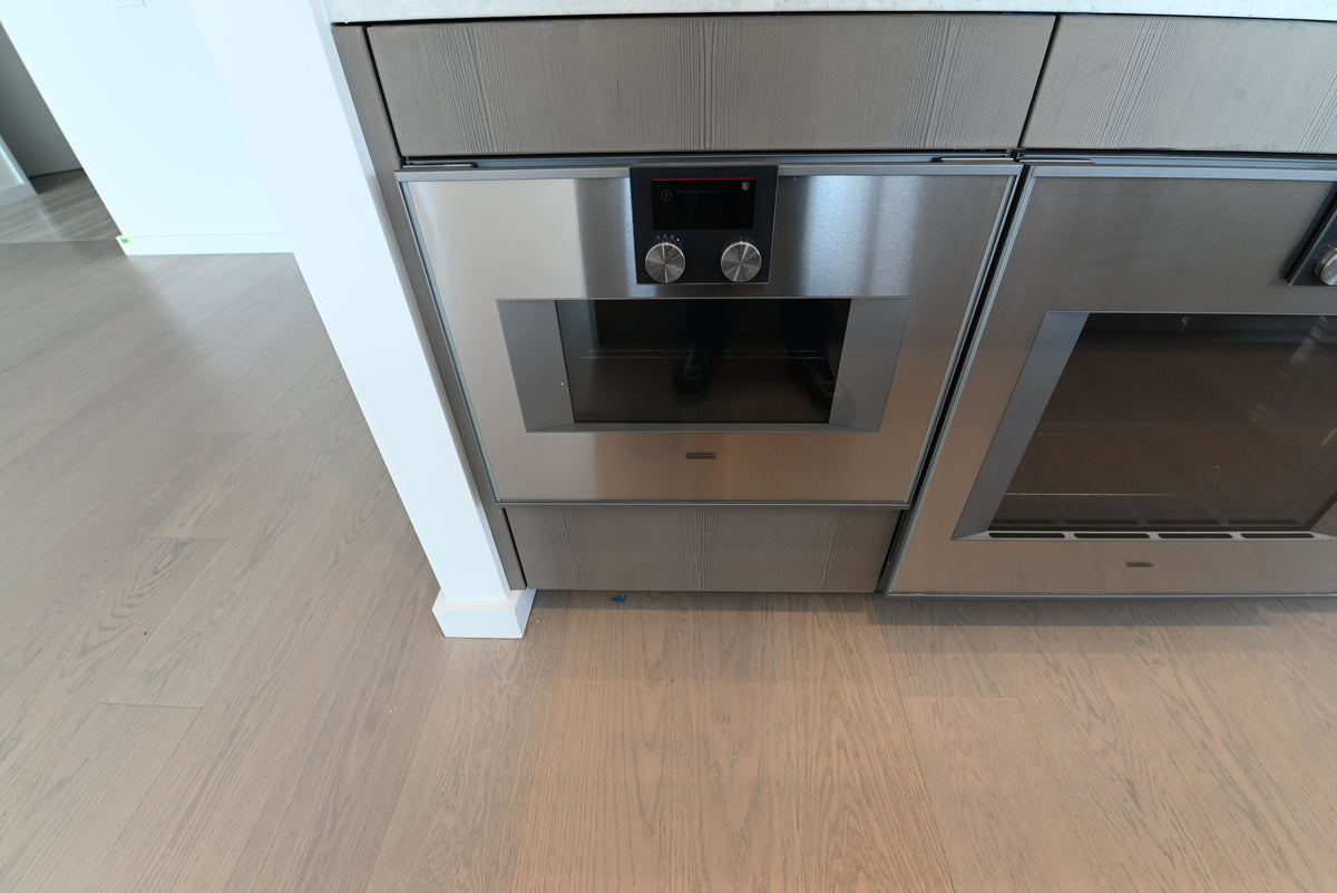 "The Tribeca" Modern Kitchen with Island & Gaggenau Appliances