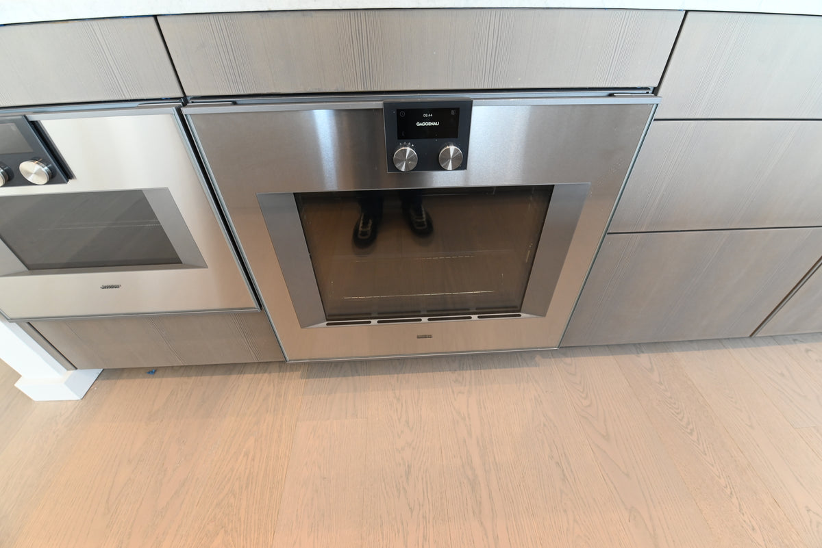"The Tribeca" Modern Kitchen with Island & Gaggenau Appliances