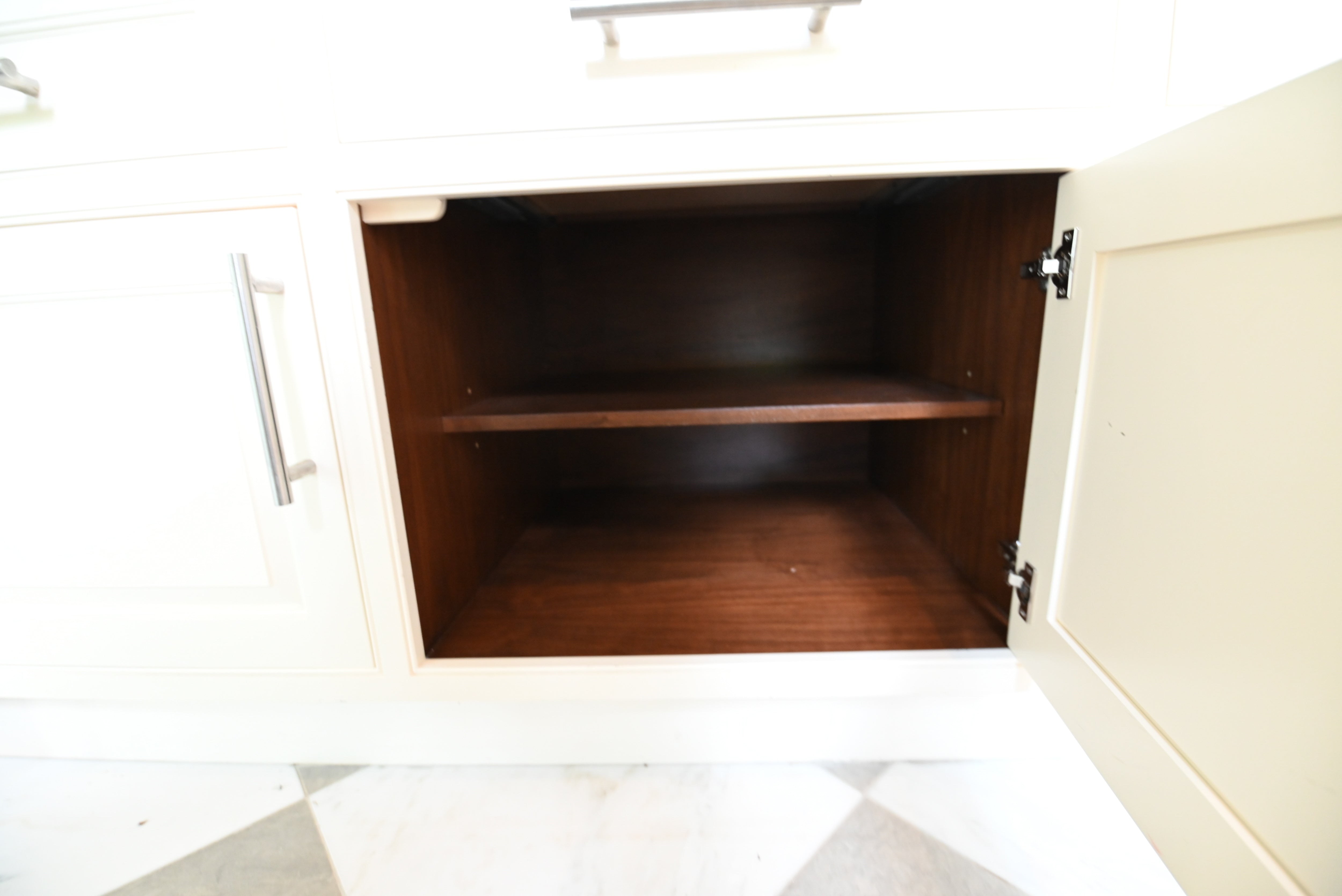 "The Dove" Transitional White Dove Prep Kitchen with Dishwasher & Ice Maker