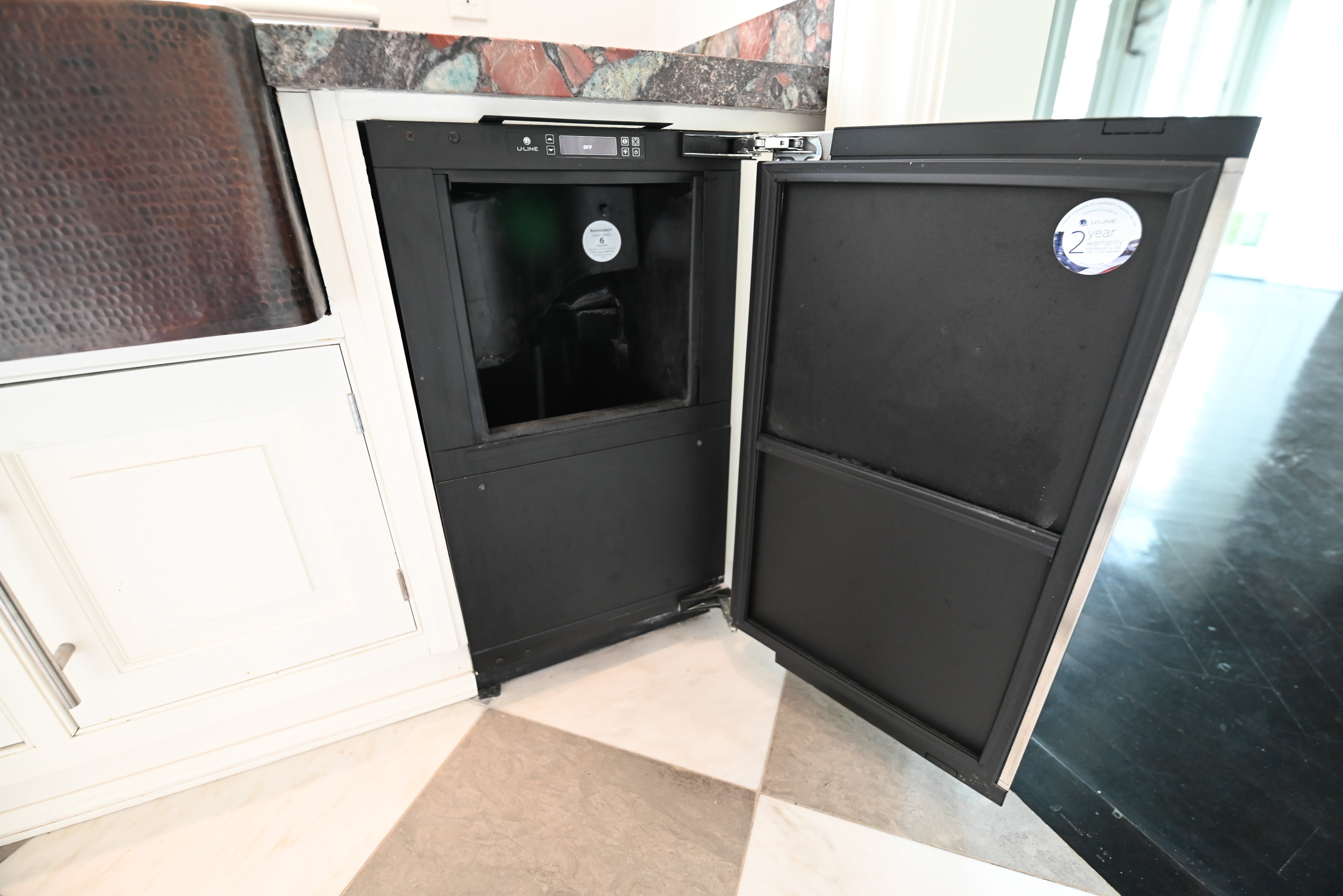 "The Dove" Transitional White Dove Prep Kitchen with Dishwasher & Ice Maker
