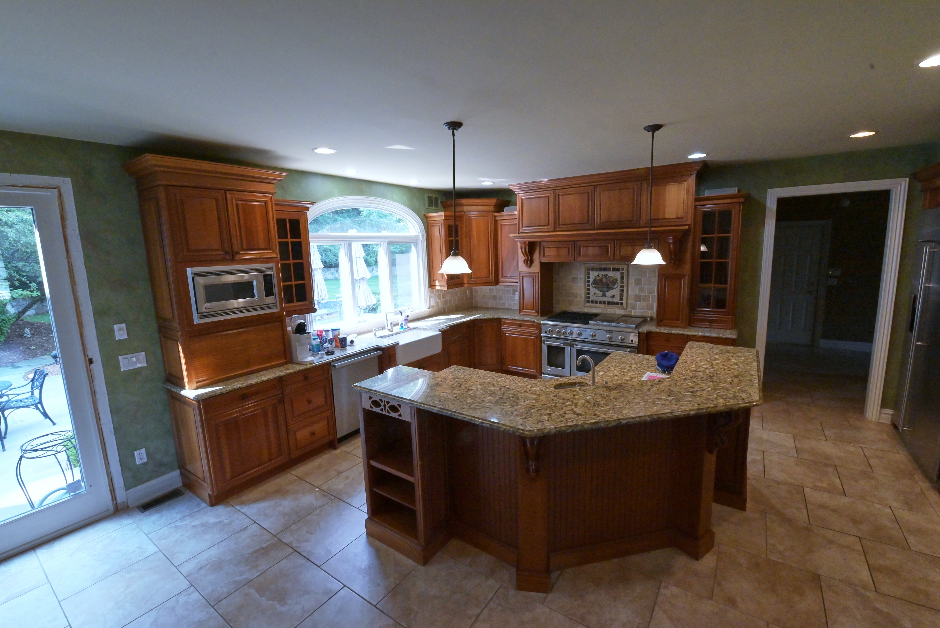 "The Oakridge" Traditional Classic Wooden Kitchen Suite