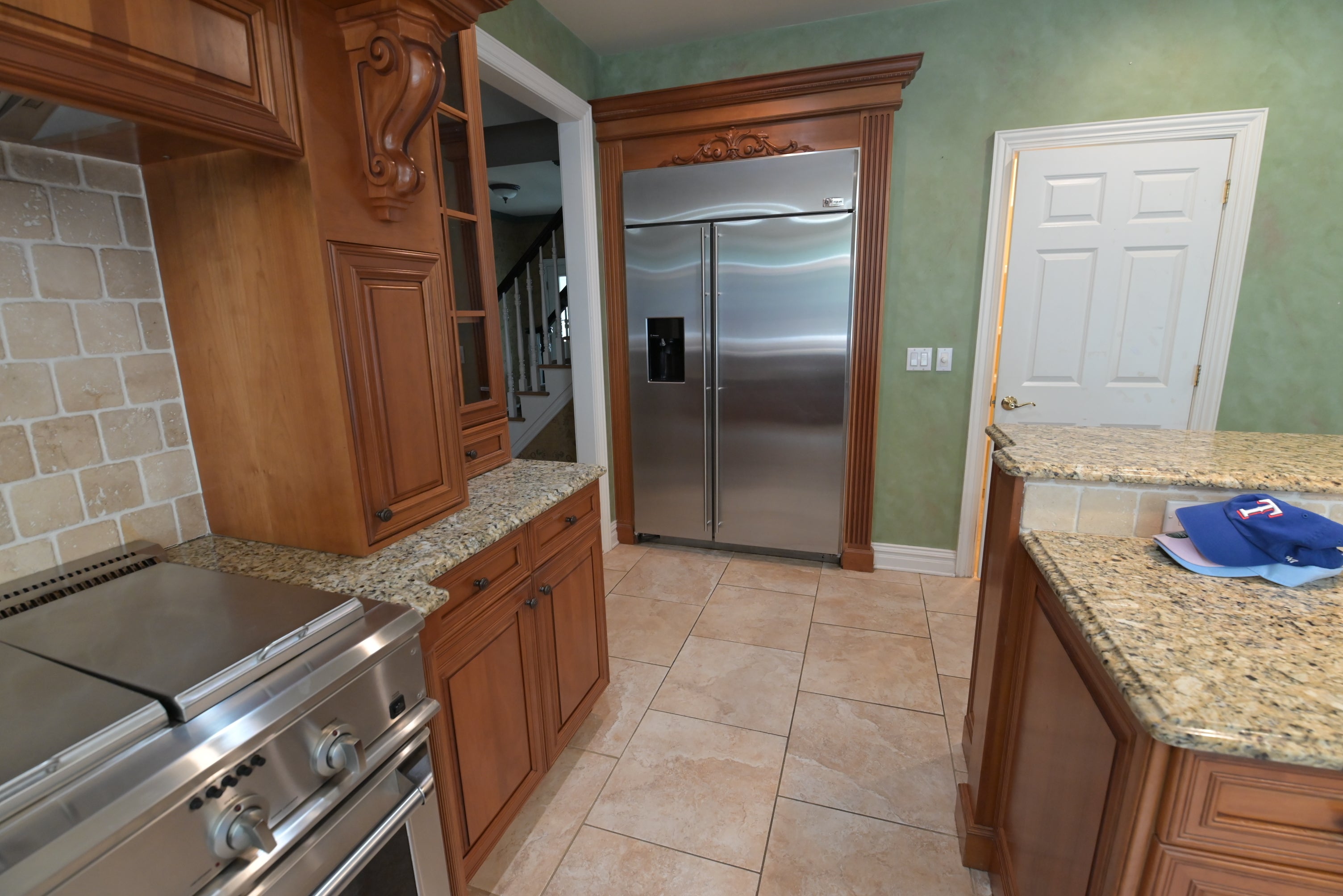"The Oakridge" Traditional Classic Wooden Kitchen Suite