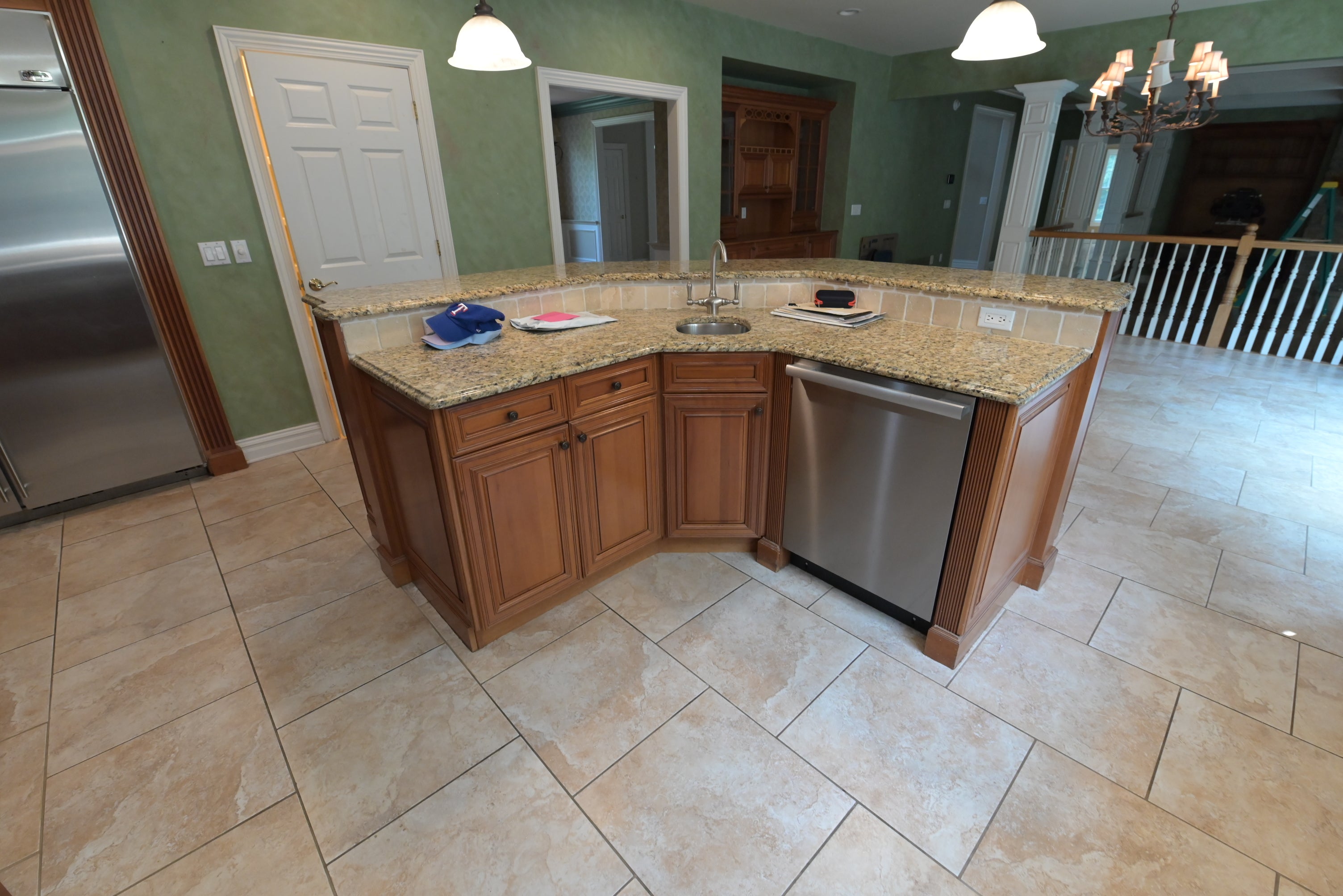 "The Oakridge" Traditional Classic Wooden Kitchen Suite