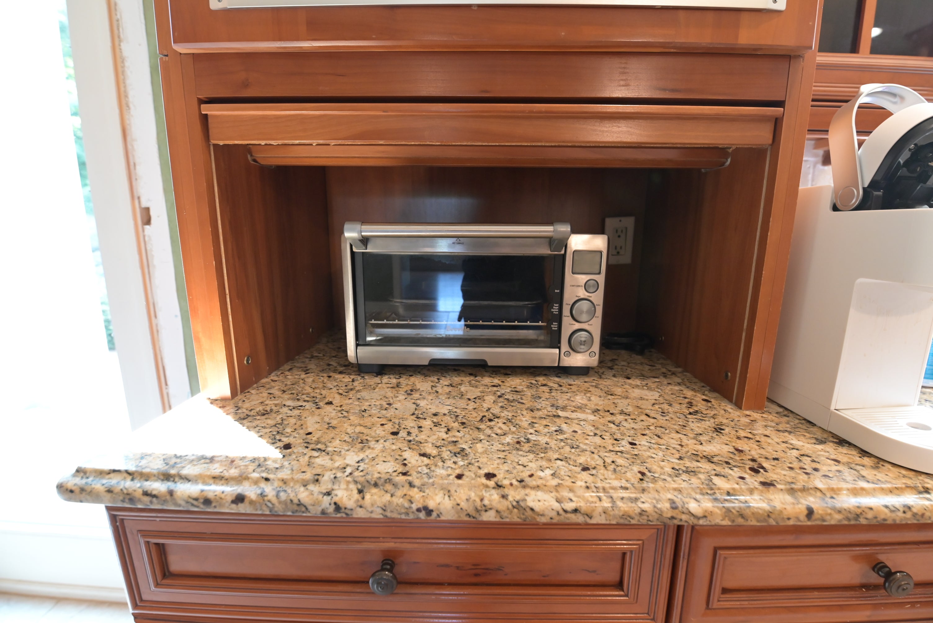"The Oakridge" Traditional Classic Wooden Kitchen Suite