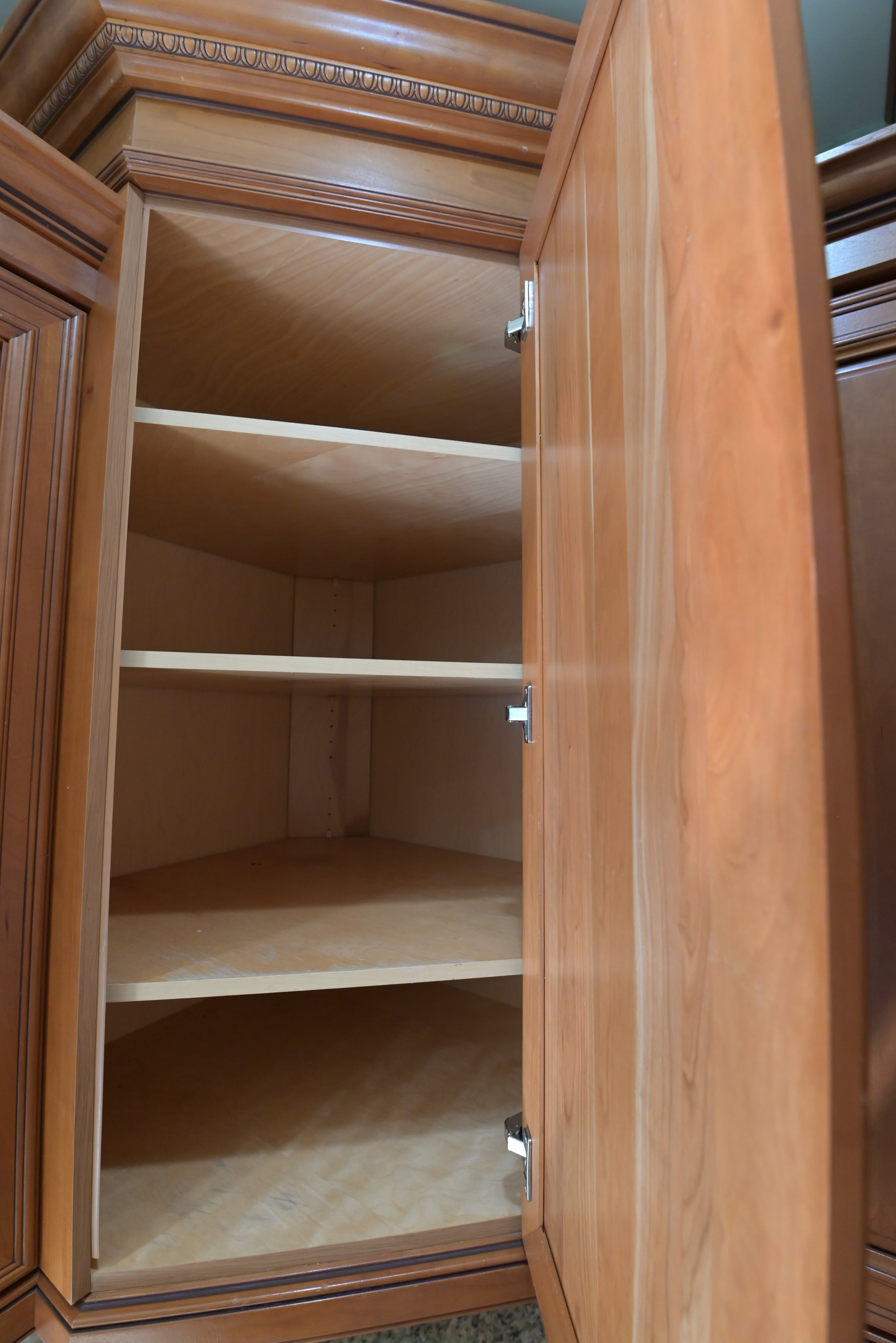 "The Oakridge" Traditional Classic Wooden Kitchen Suite