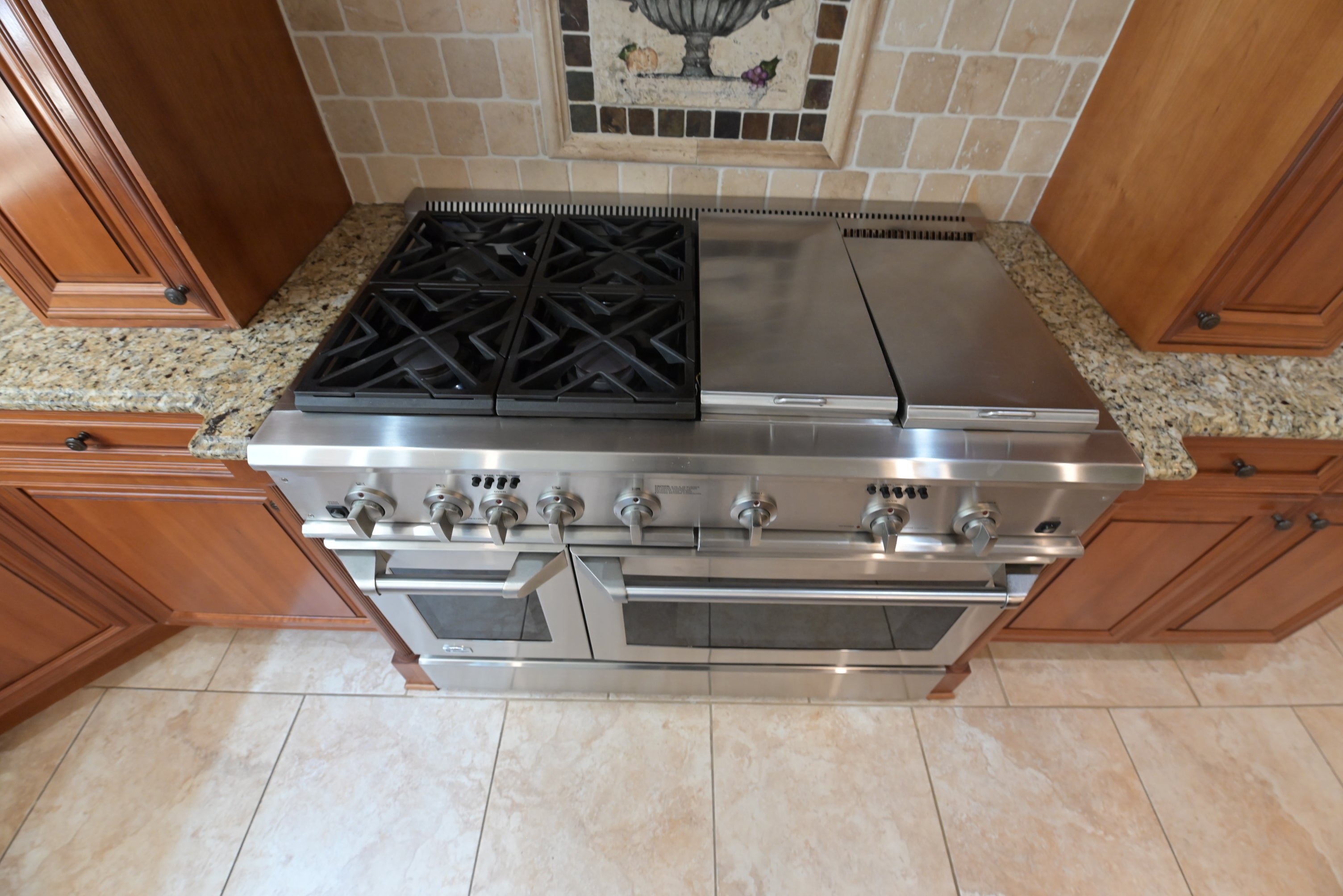 "The Oakridge" Traditional Classic Wooden Kitchen Suite