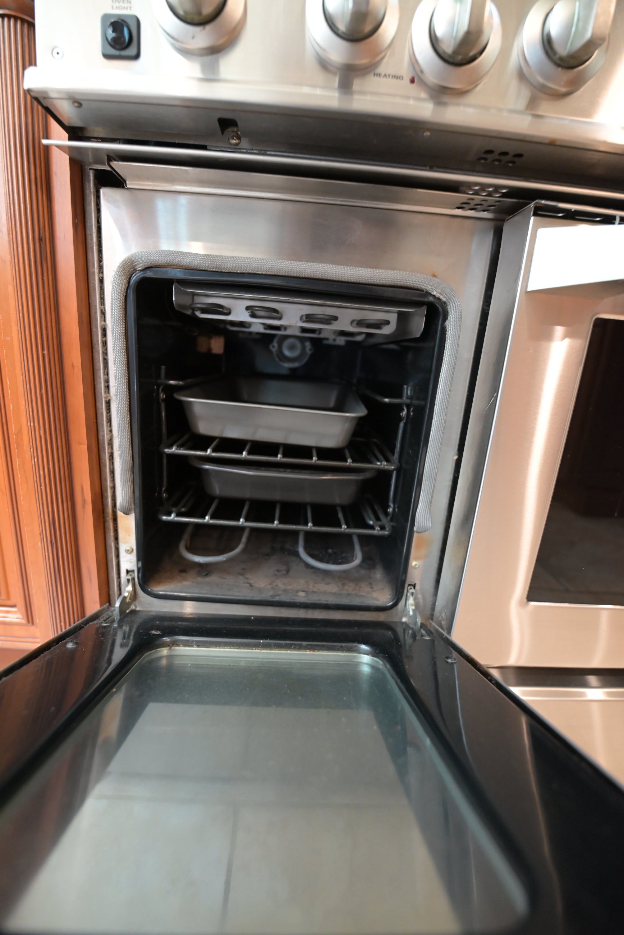"The Oakridge" Traditional Classic Wooden Kitchen Suite