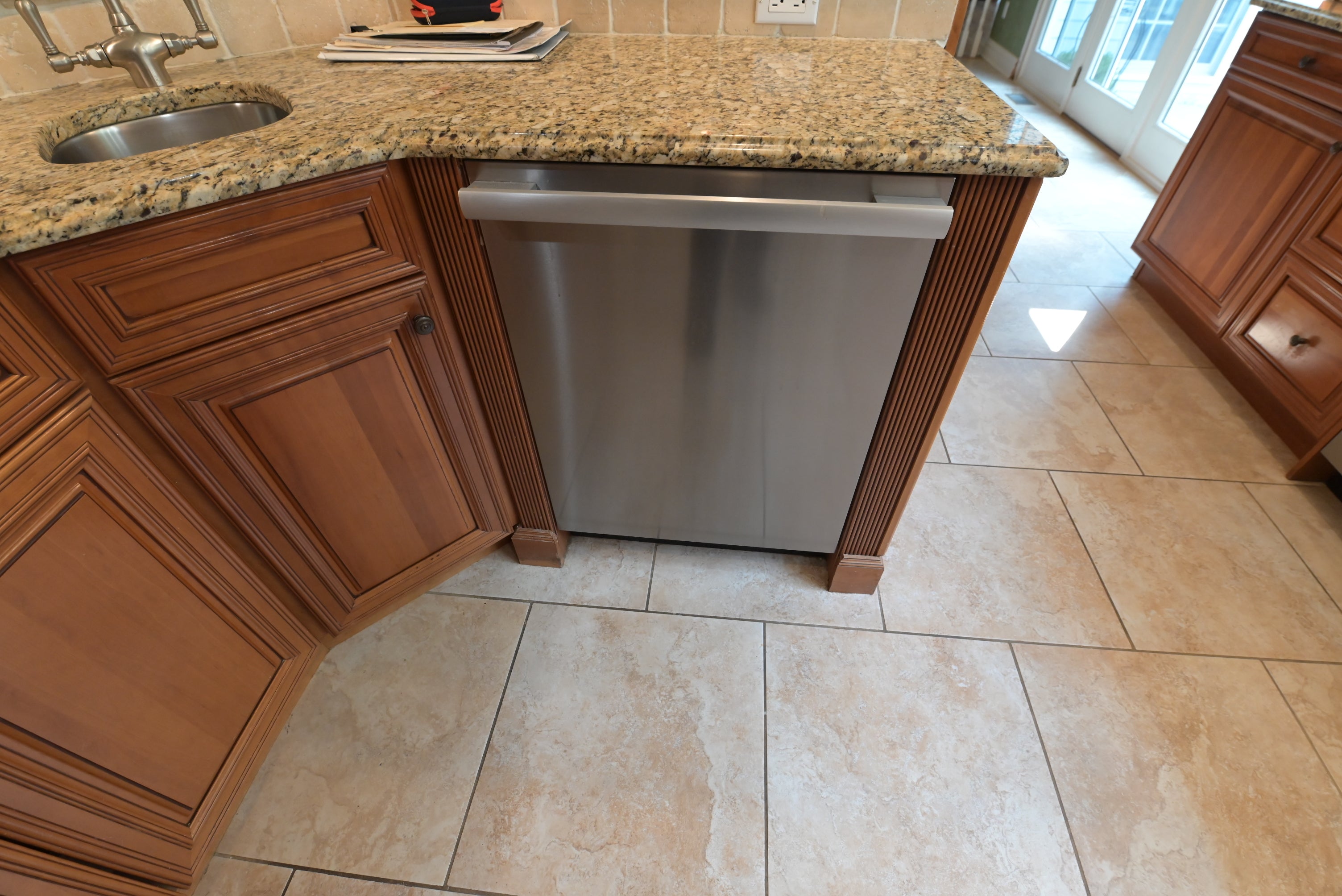 "The Oakridge" Traditional Classic Wooden Kitchen Suite