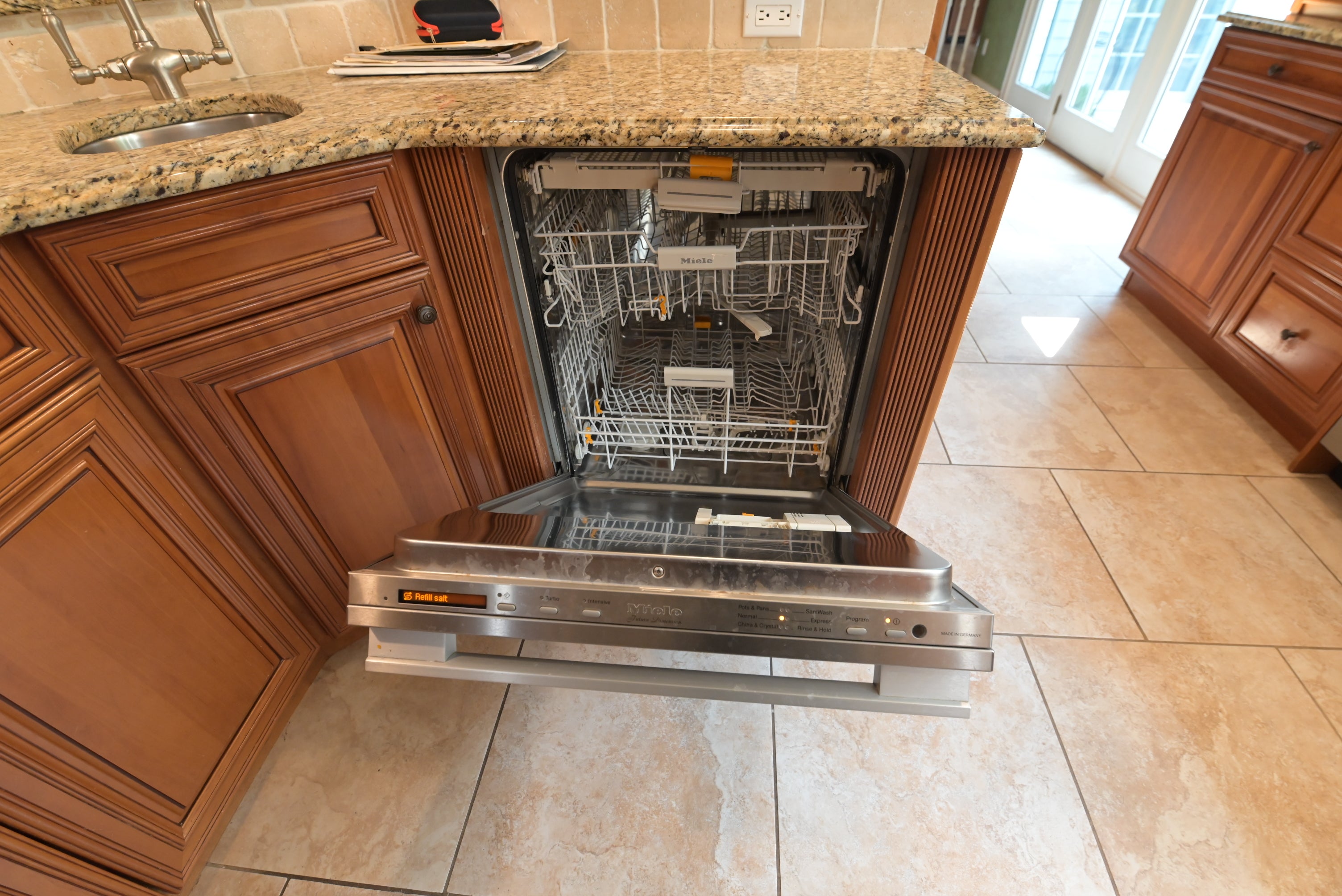 "The Oakridge" Traditional Classic Wooden Kitchen Suite